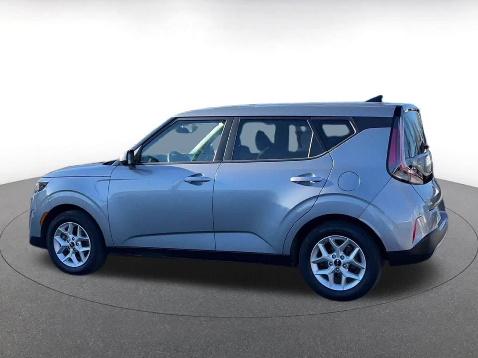 Thumbnail: 2025 Kia Soul - 10