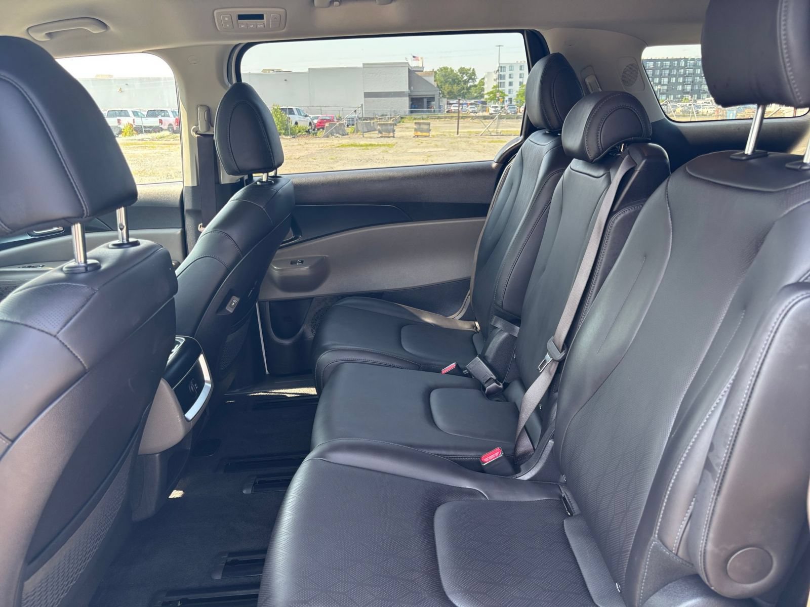 Thumbnail: 2026 Kia Carnival - 20