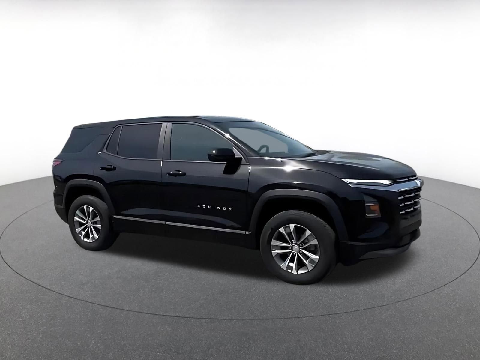 Thumbnail: 2025 Chevrolet Equinox - 2