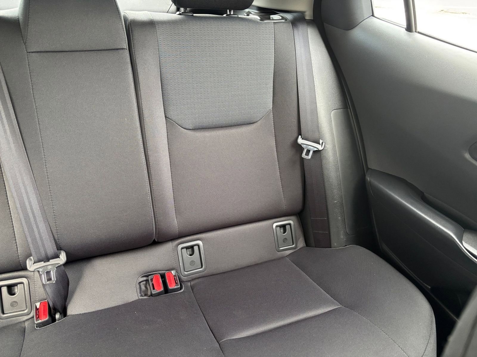 Thumbnail: 2025 Toyota Prius - 33