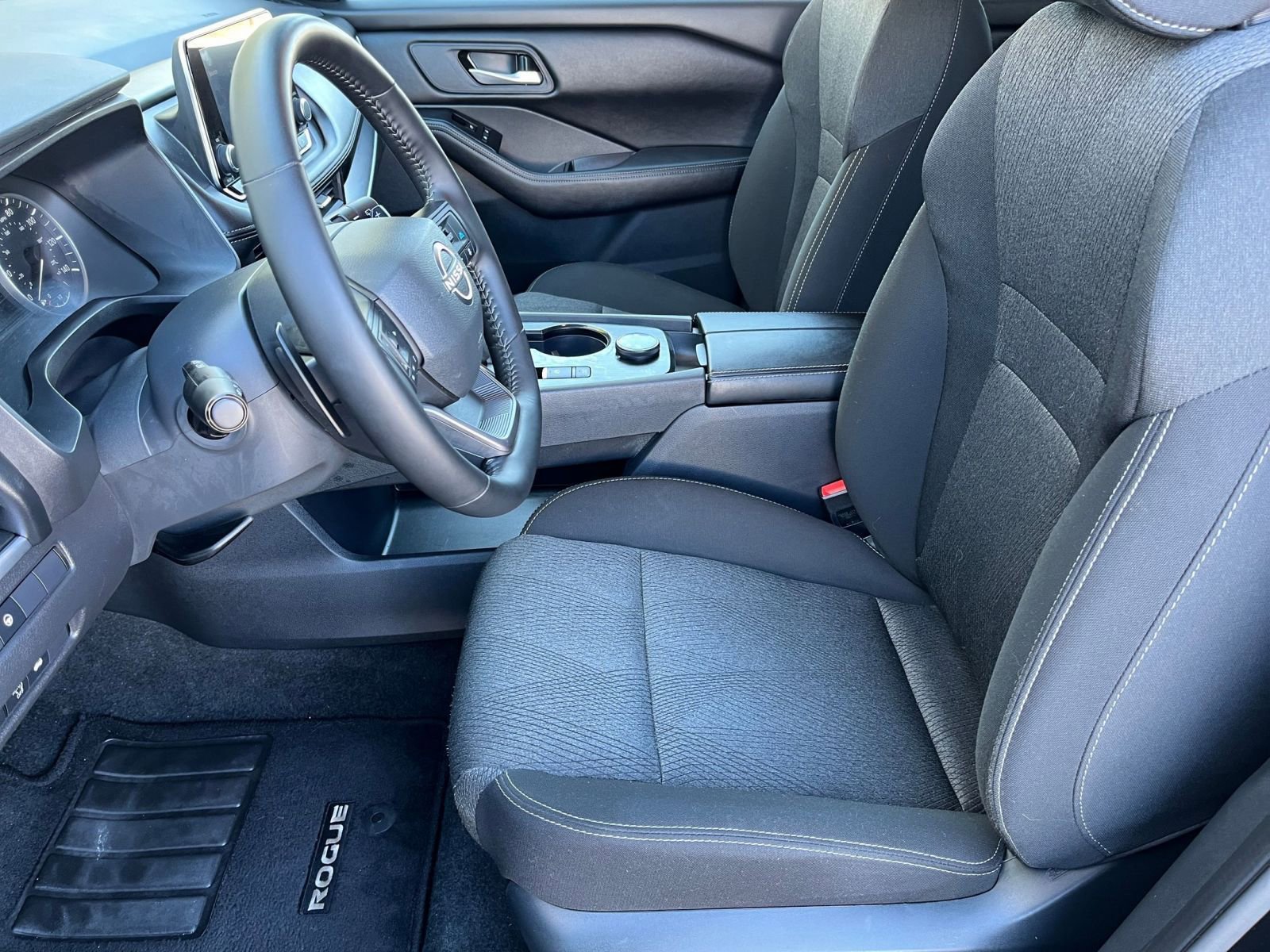 Thumbnail: 2025 Nissan Rogue - 27