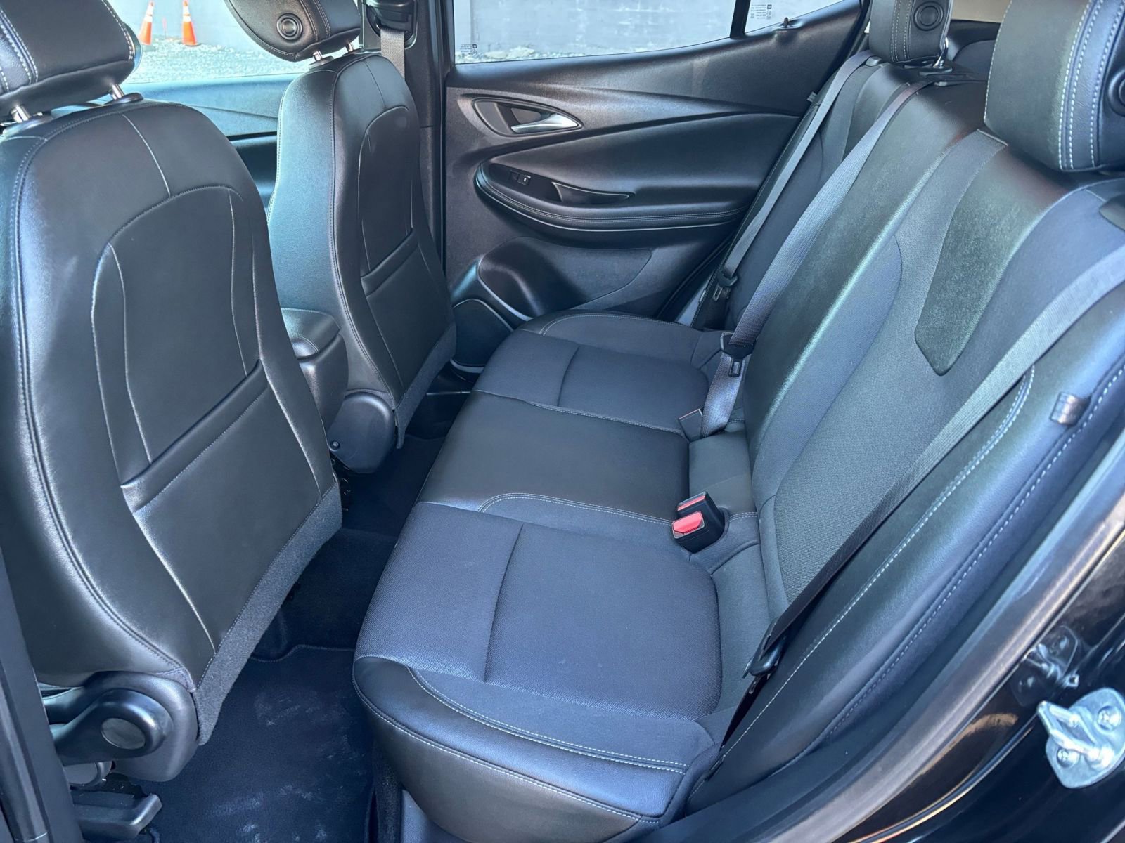 Thumbnail: 2025 Buick Encore GX - 22