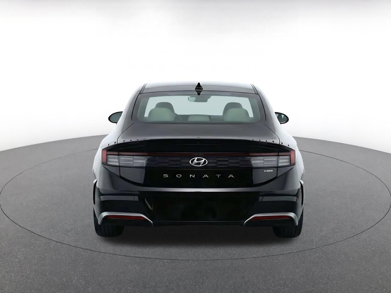 Thumbnail: 2025 Hyundai Sonata - 8