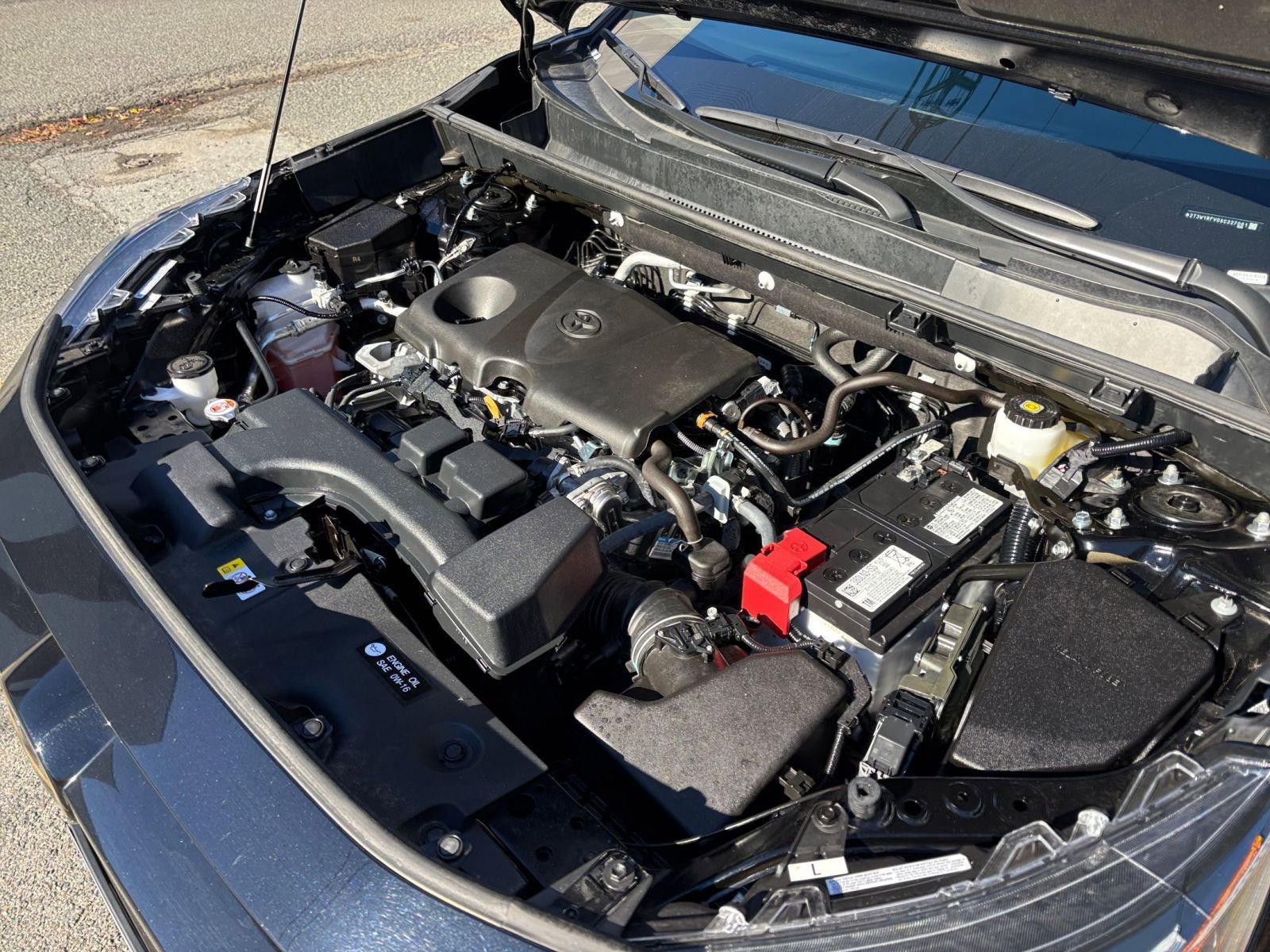 Thumbnail: 2025 Toyota RAV4 - 28