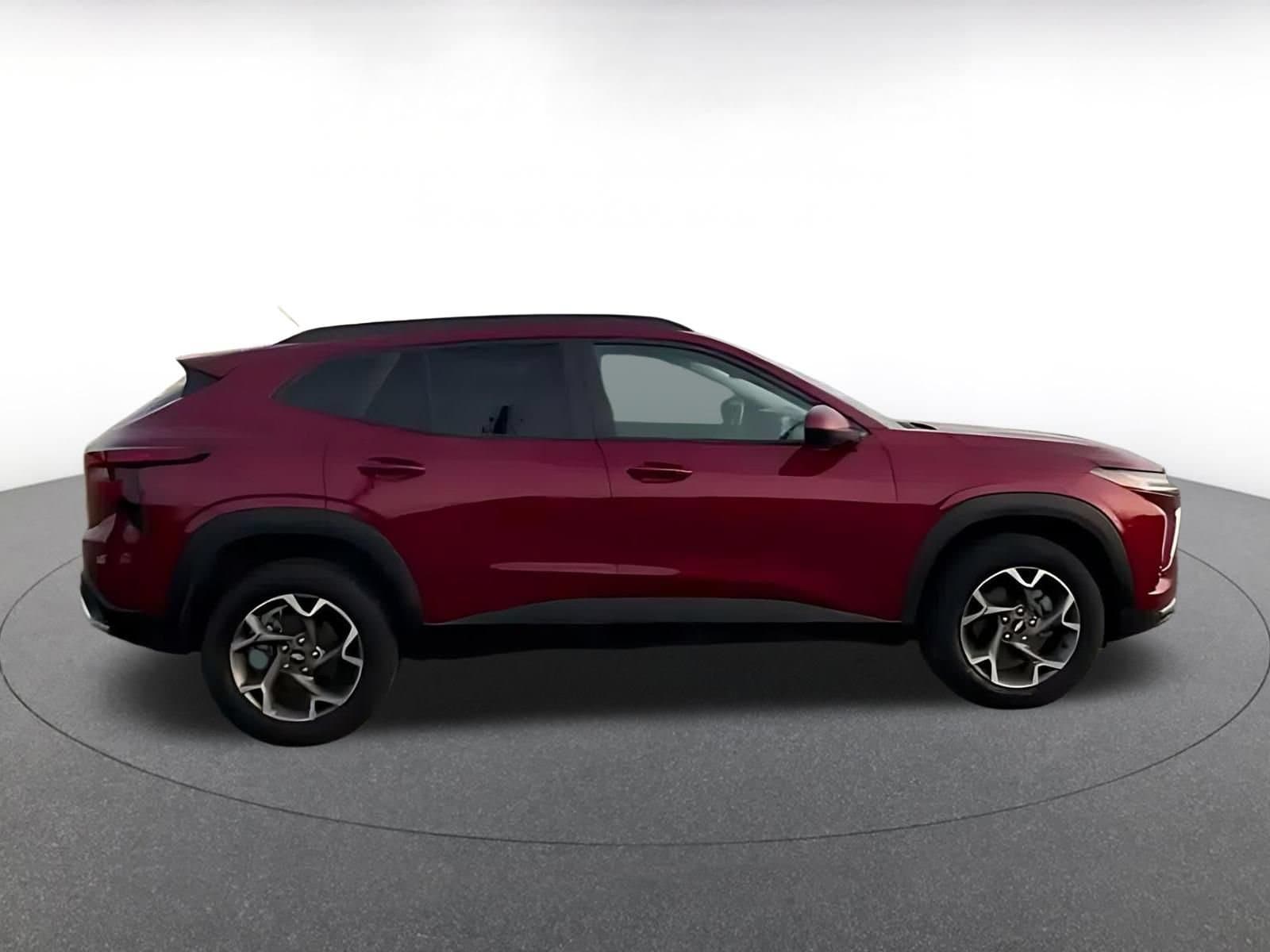 Thumbnail: 2025 Chevrolet Trax - 15