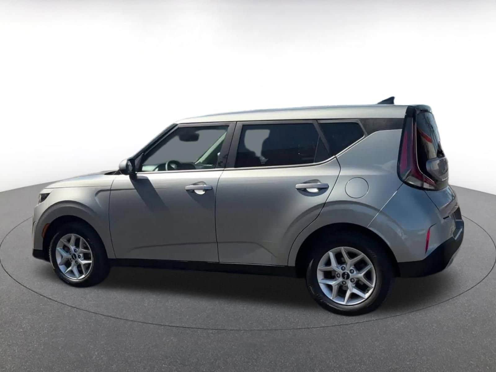 Thumbnail: 2025 Kia Soul - 10