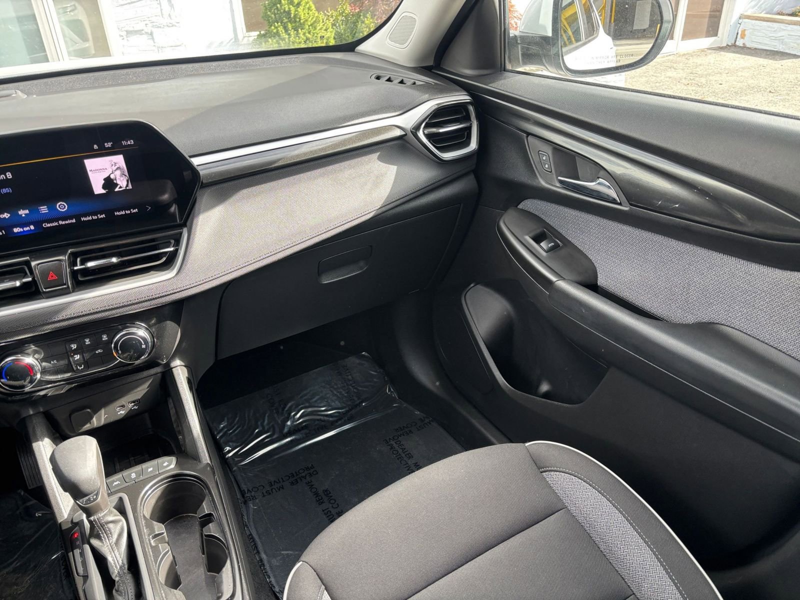 Thumbnail: 2025 Chevrolet TrailBlazer - 31