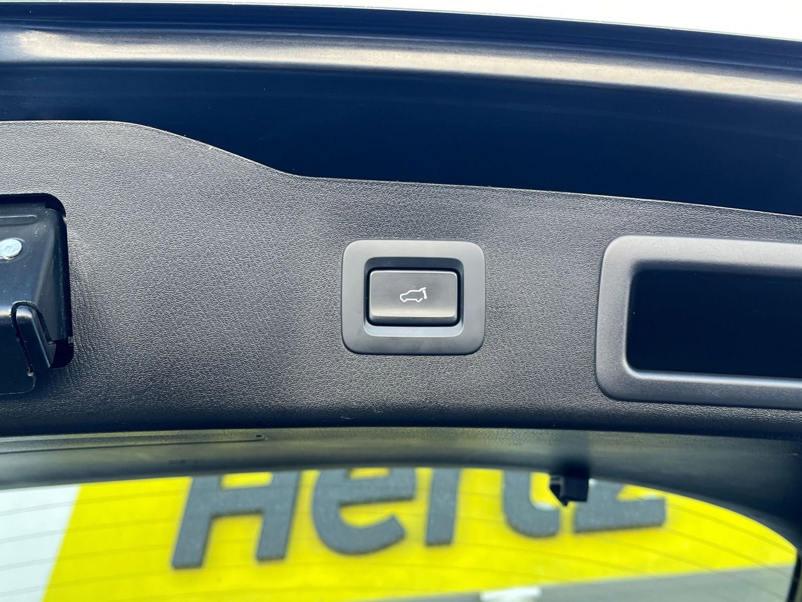 Thumbnail: 2025 Mazda CX-5 - 22