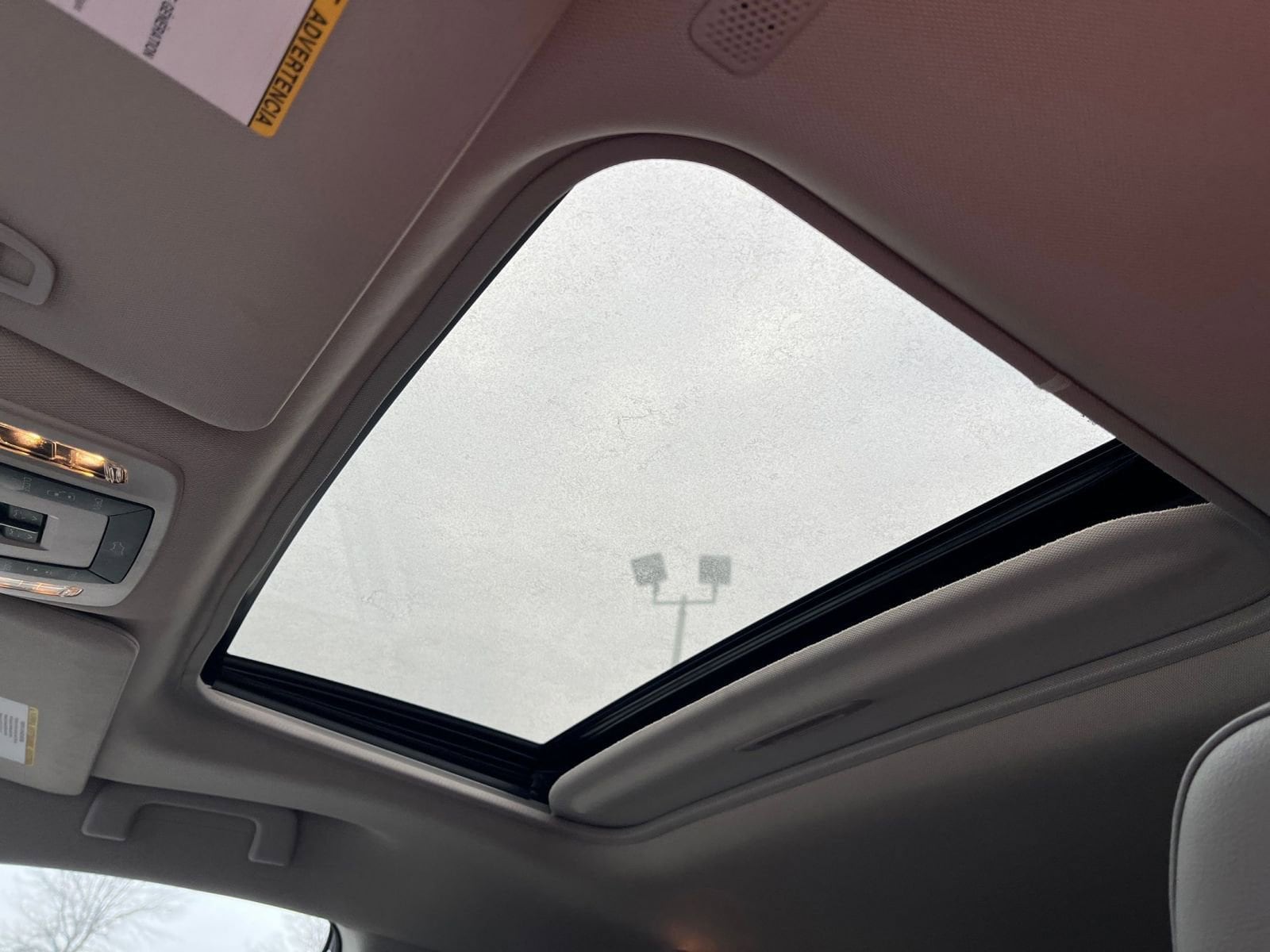 Thumbnail: 2024 Toyota Sienna - 25