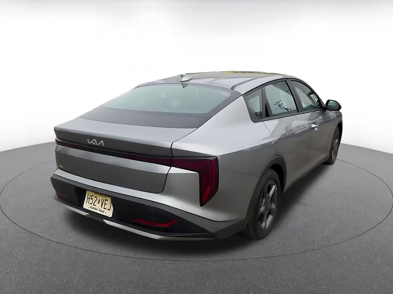 Thumbnail: 2025 Kia K4 - 12
