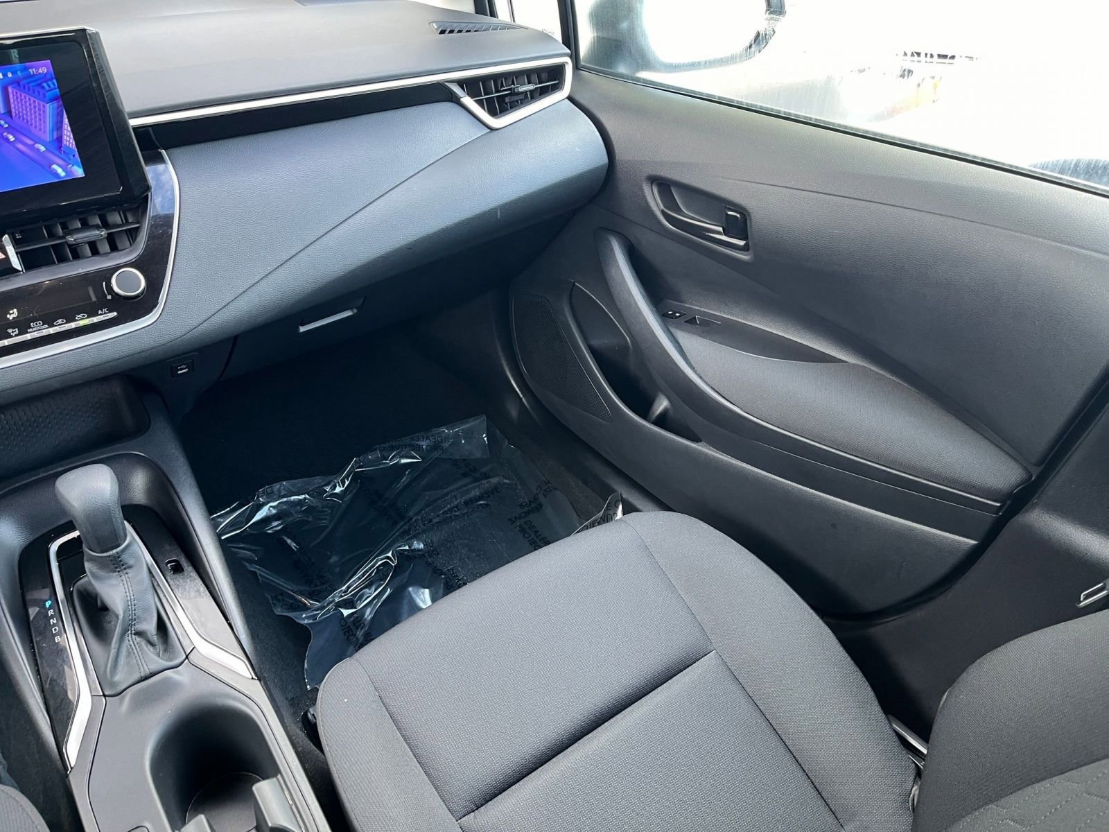 Thumbnail: 2025 Toyota Corolla - 31