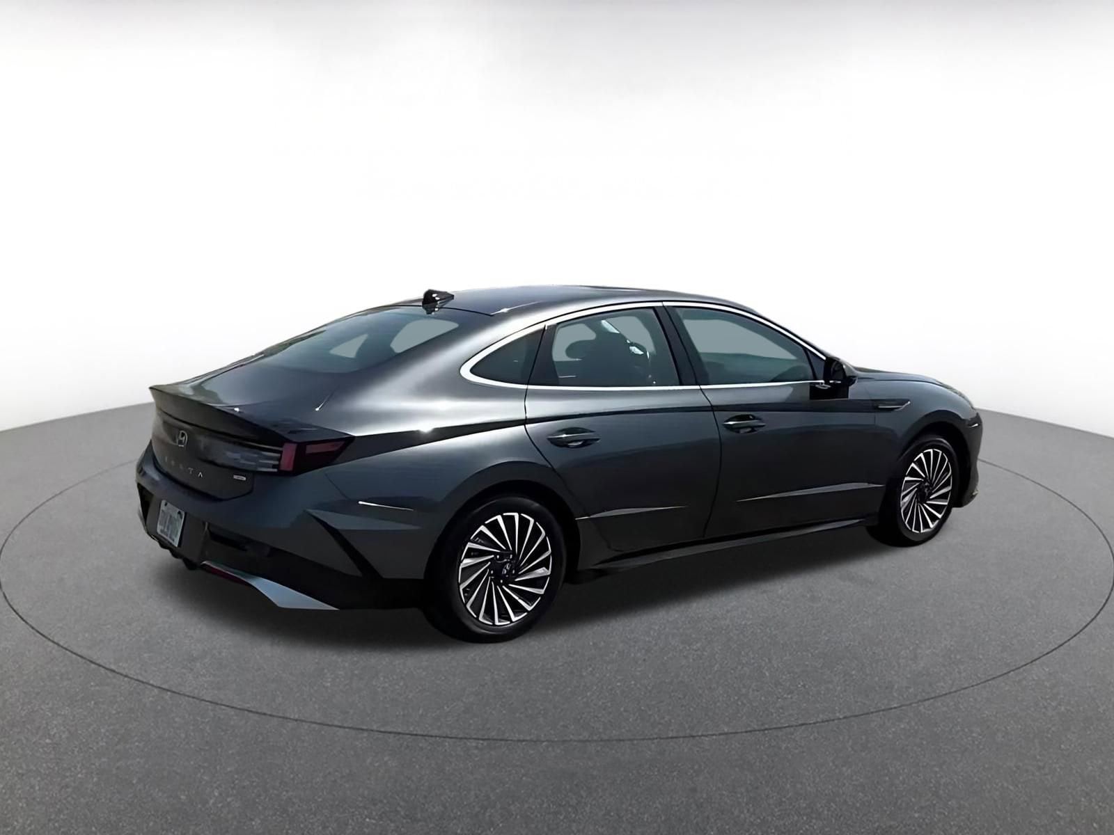Thumbnail: 2025 Hyundai Sonata - 14