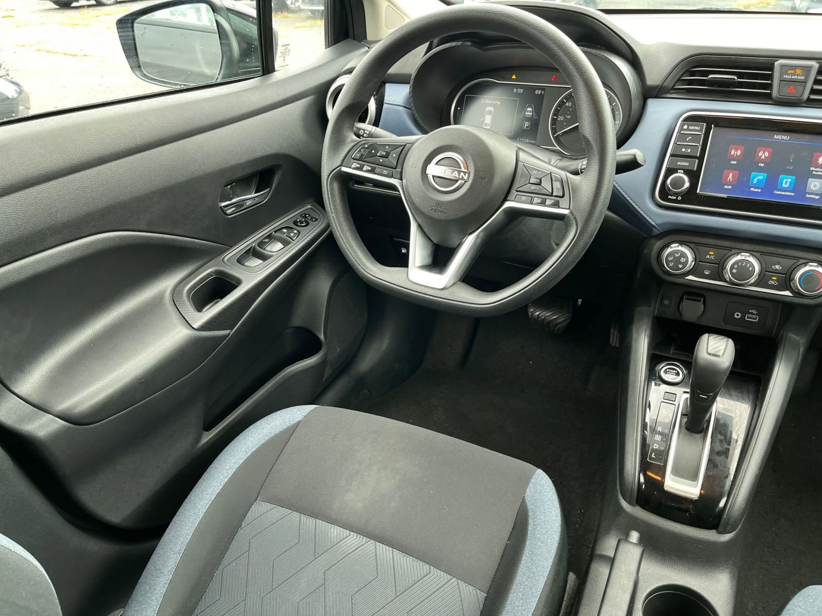 Thumbnail: 2023 Nissan Versa - 31