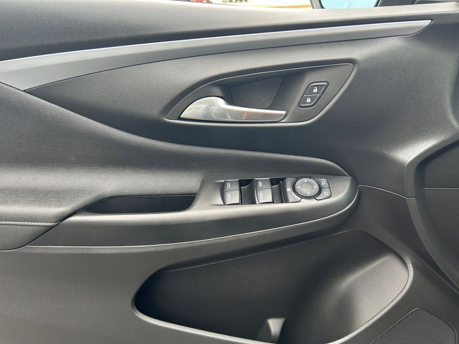 Thumbnail: 2025 Buick Envista - 18