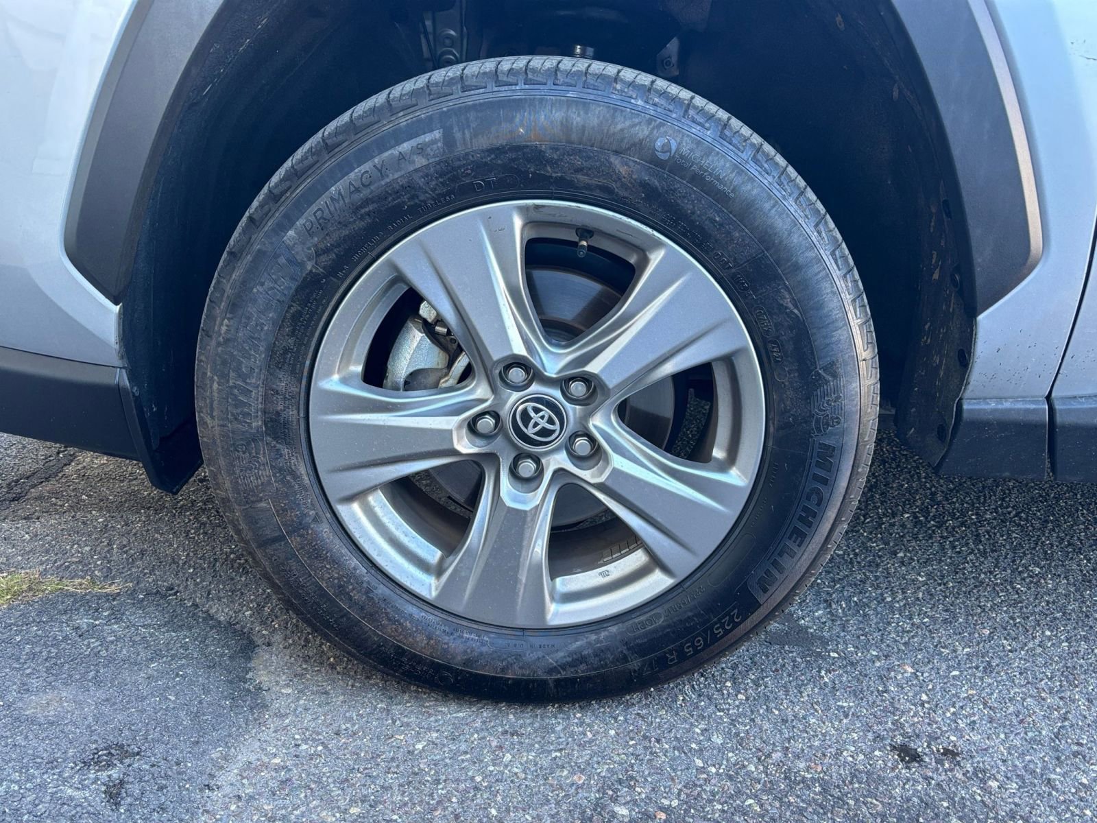 Thumbnail: 2025 Toyota RAV4 - 25