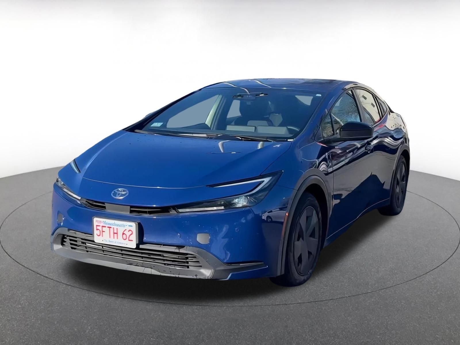 Thumbnail: 2025 Toyota Prius - 7