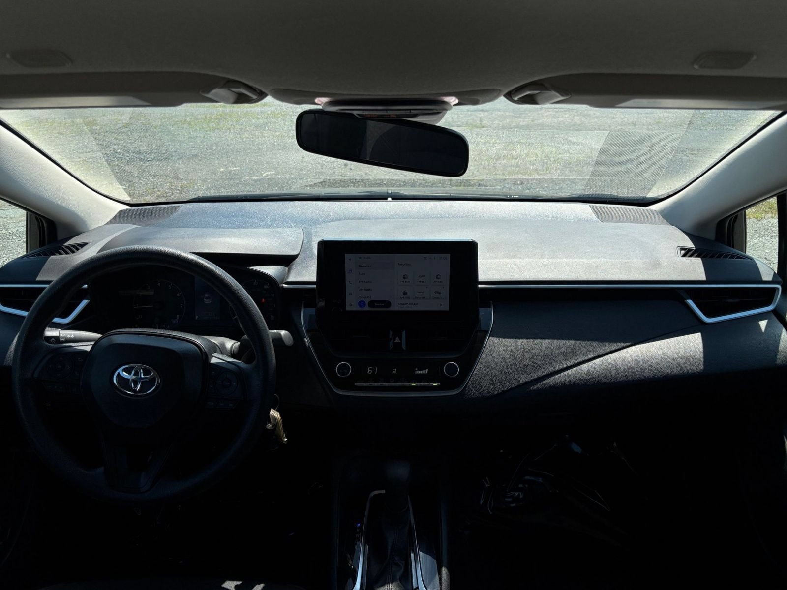 Thumbnail: 2025 Toyota Corolla - 28
