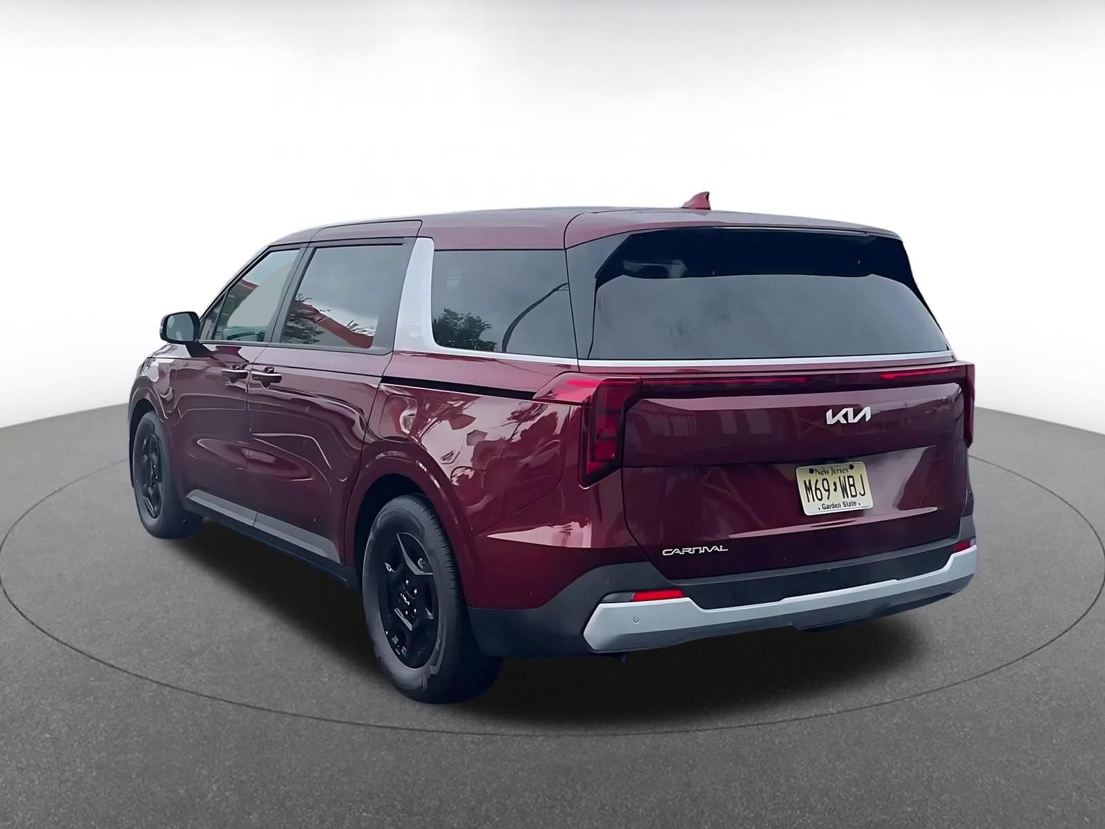 Thumbnail: 2026 Kia Carnival - 11