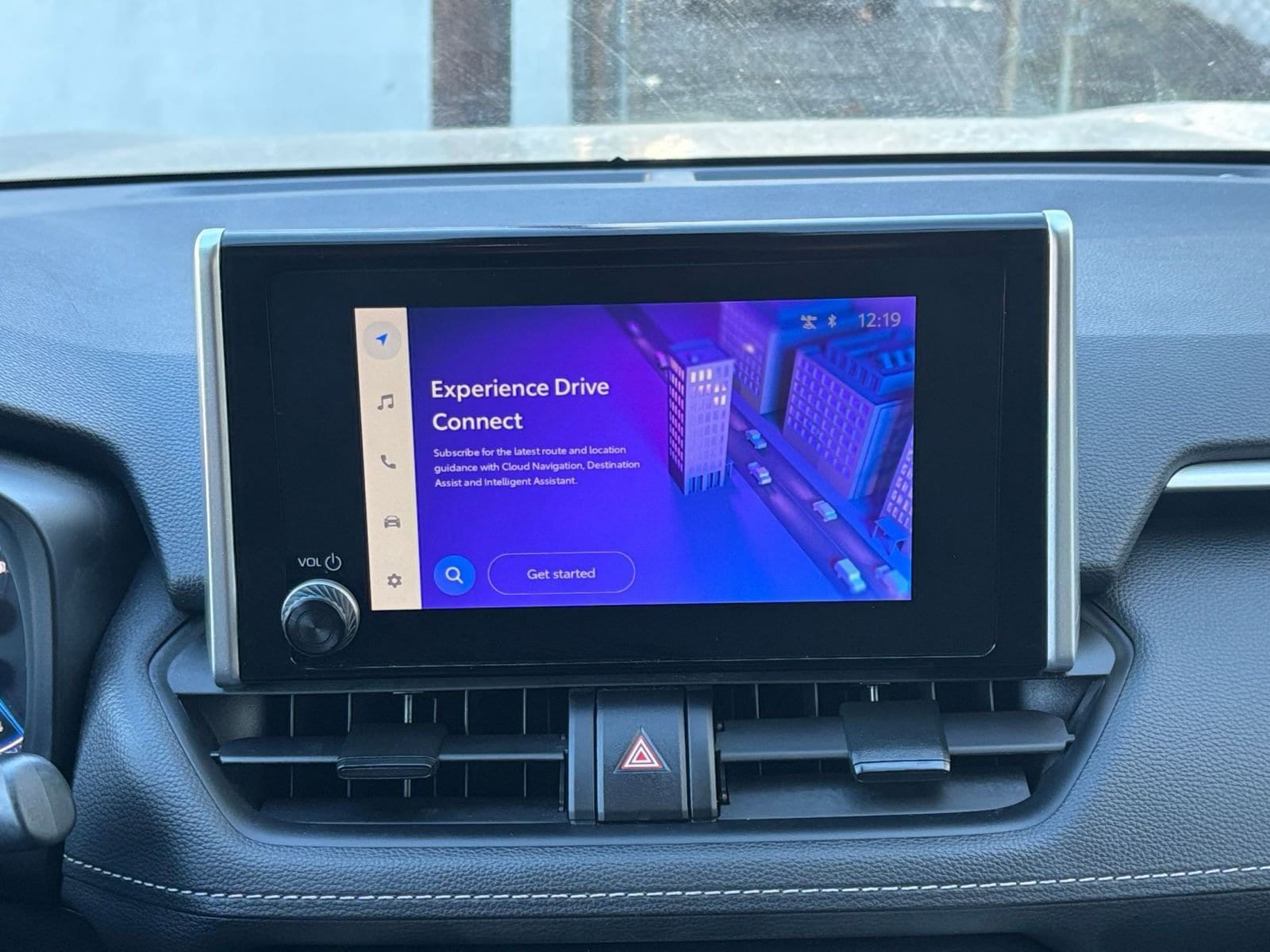 Thumbnail: 2025 Toyota RAV4 - 18