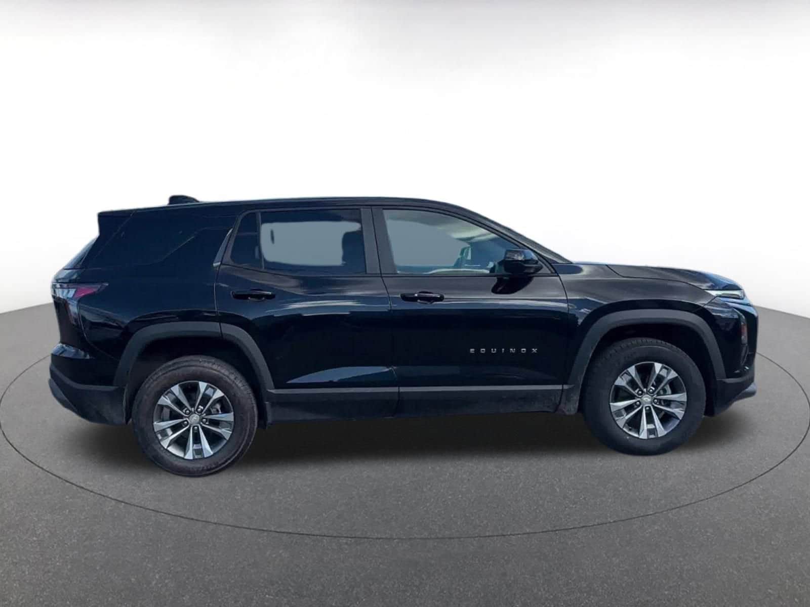 Thumbnail: 2025 Chevrolet Equinox - 16