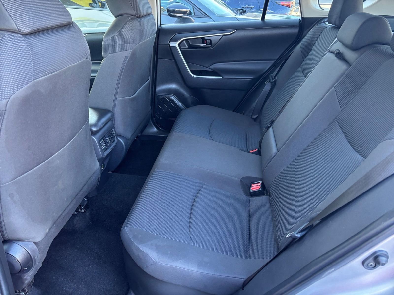 Thumbnail: 2025 Toyota RAV4 - 22