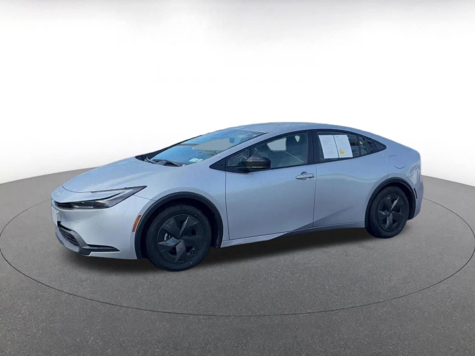 Thumbnail: 2025 Toyota Prius - 8