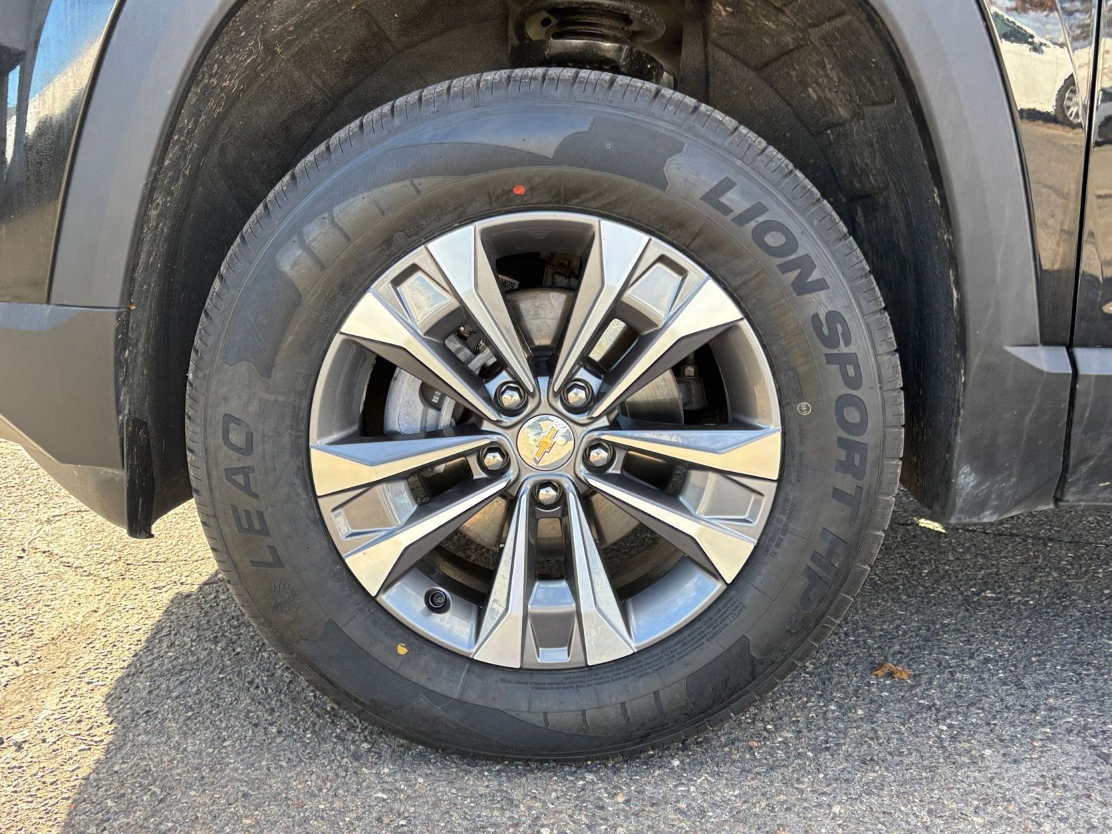 Thumbnail: 2025 Chevrolet Equinox - 25