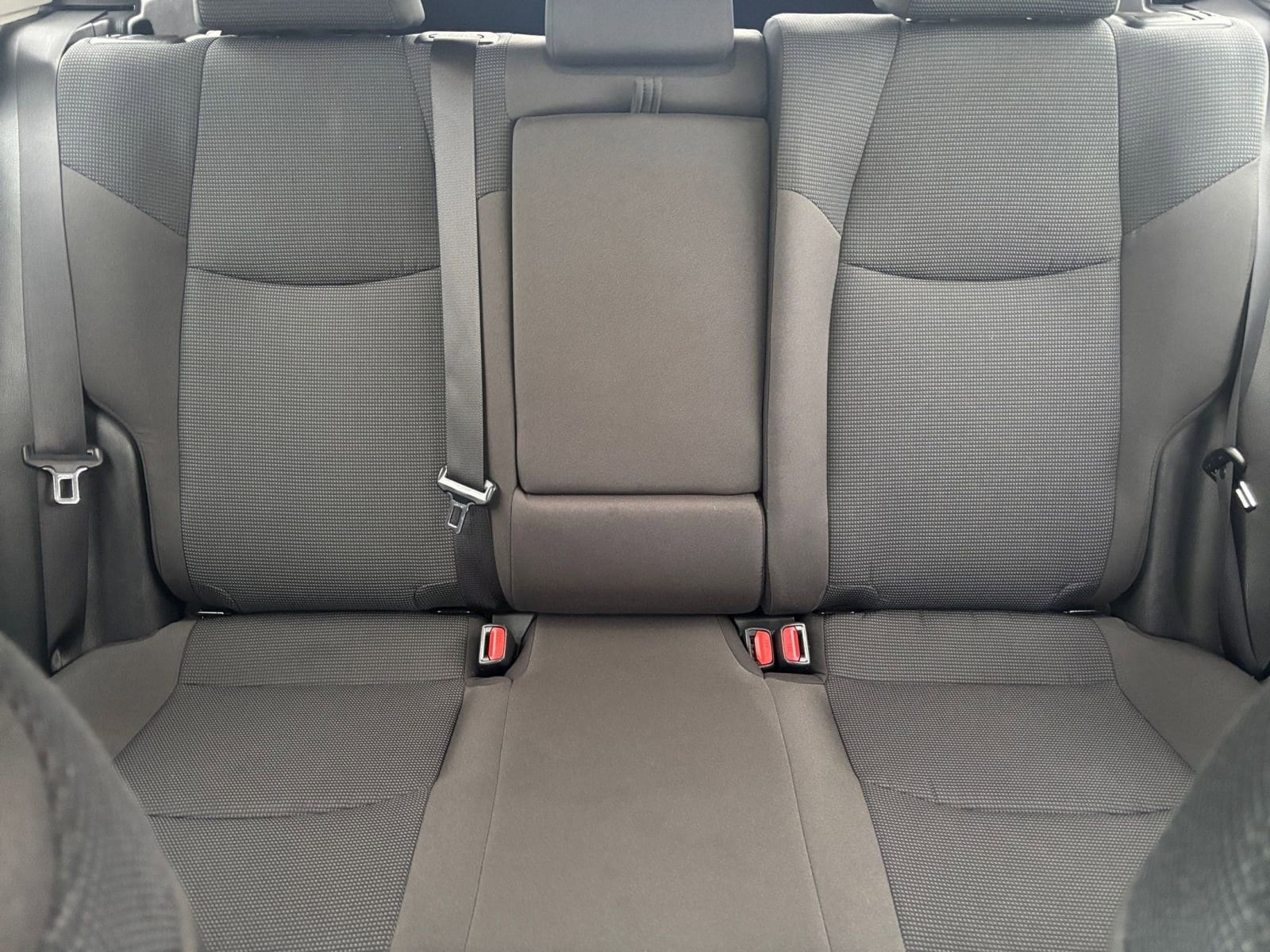 Thumbnail: 2025 Toyota RAV4 - 34