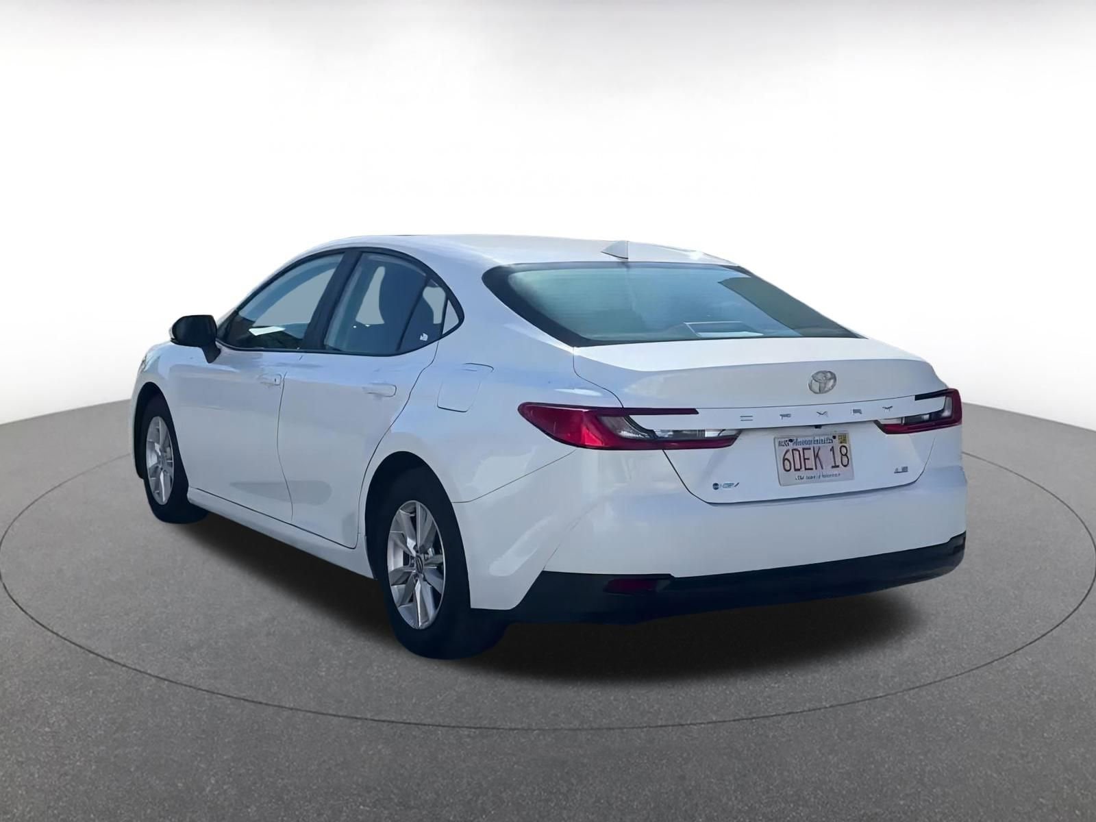 Thumbnail: 2025 Toyota Camry - 11