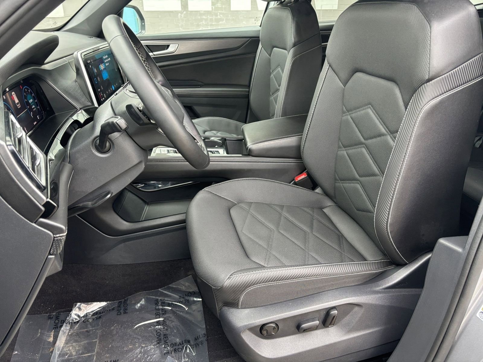 Thumbnail: 2025 Volkswagen Atlas - 32