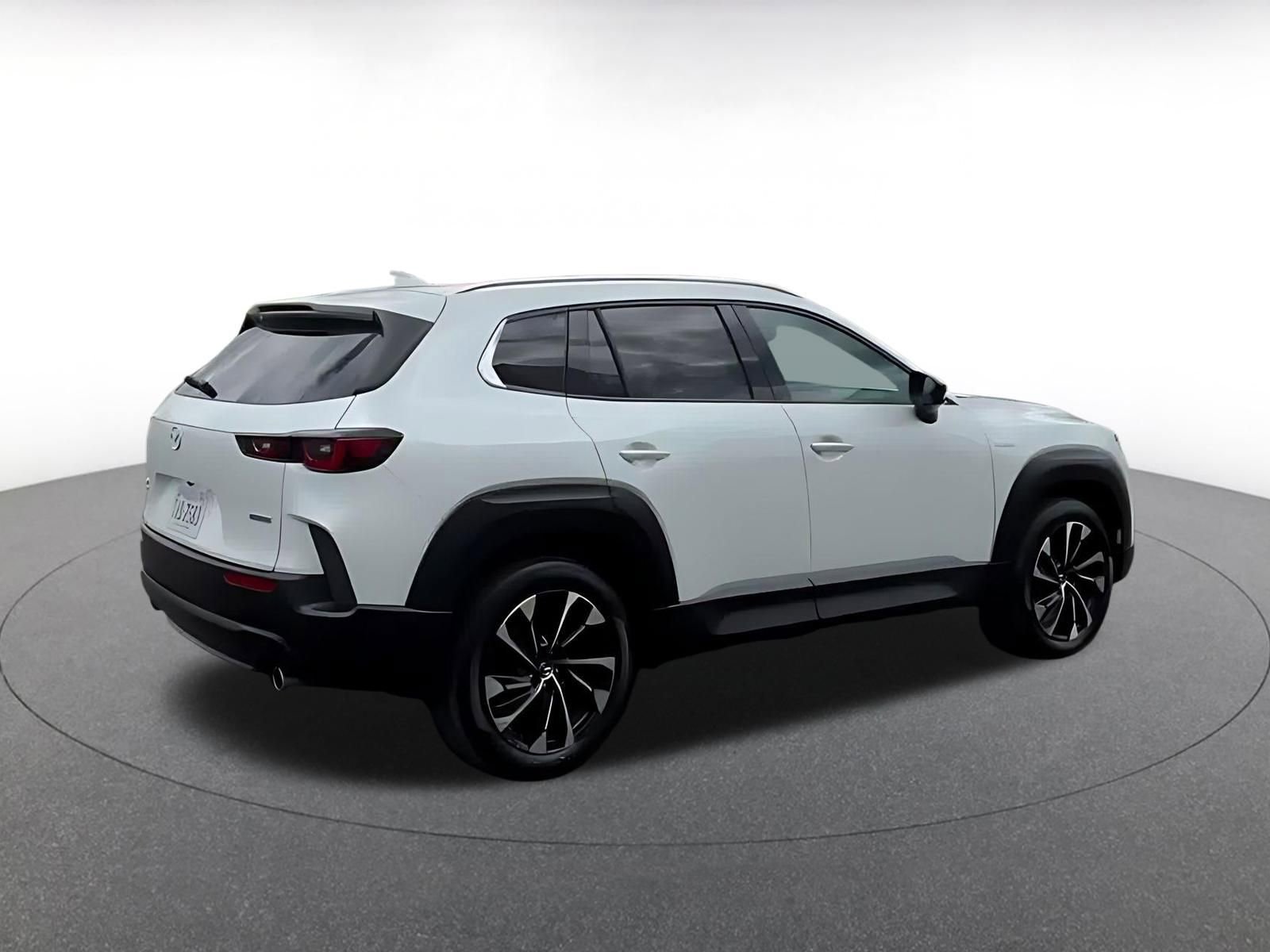 Thumbnail: 2025 Mazda CX-50 - 15
