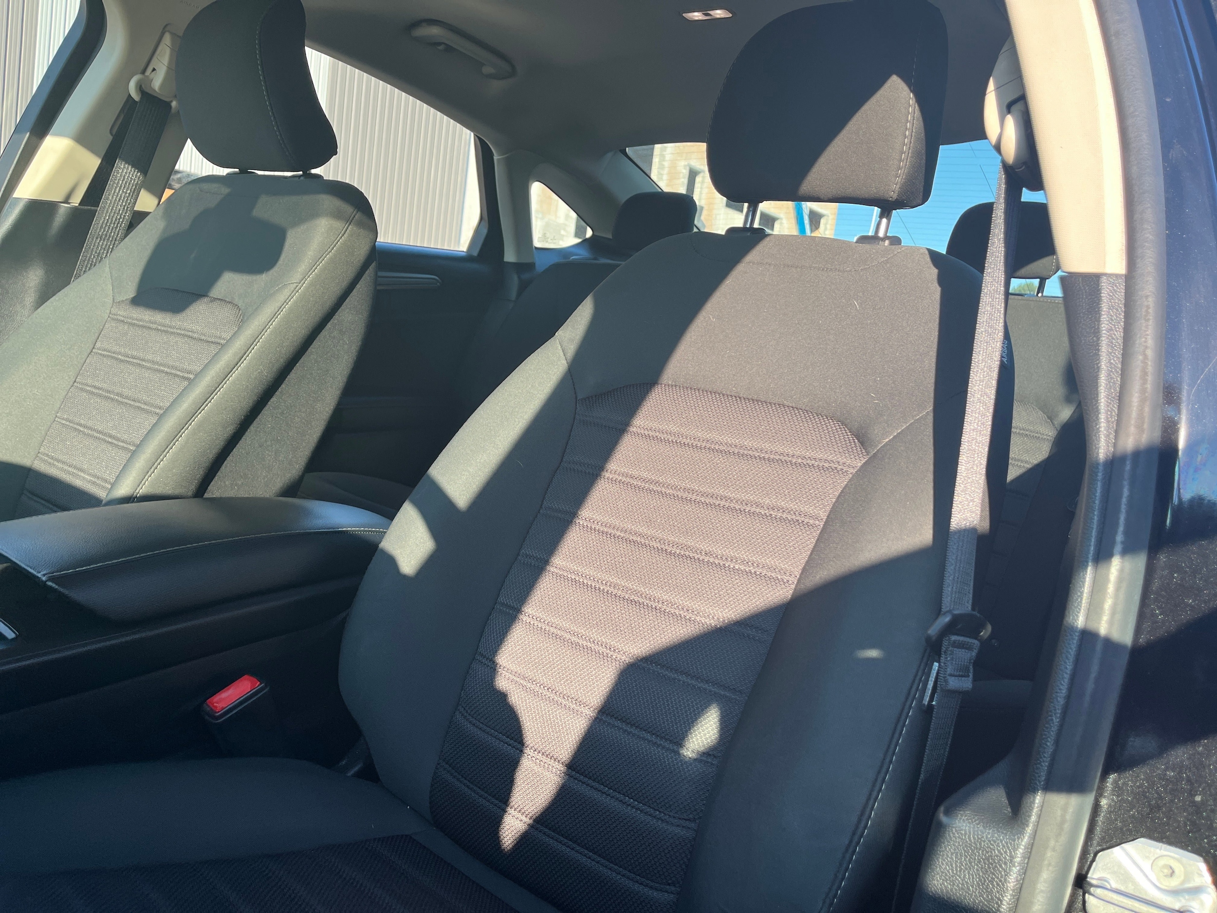 2019 Ford Fusion SE 34