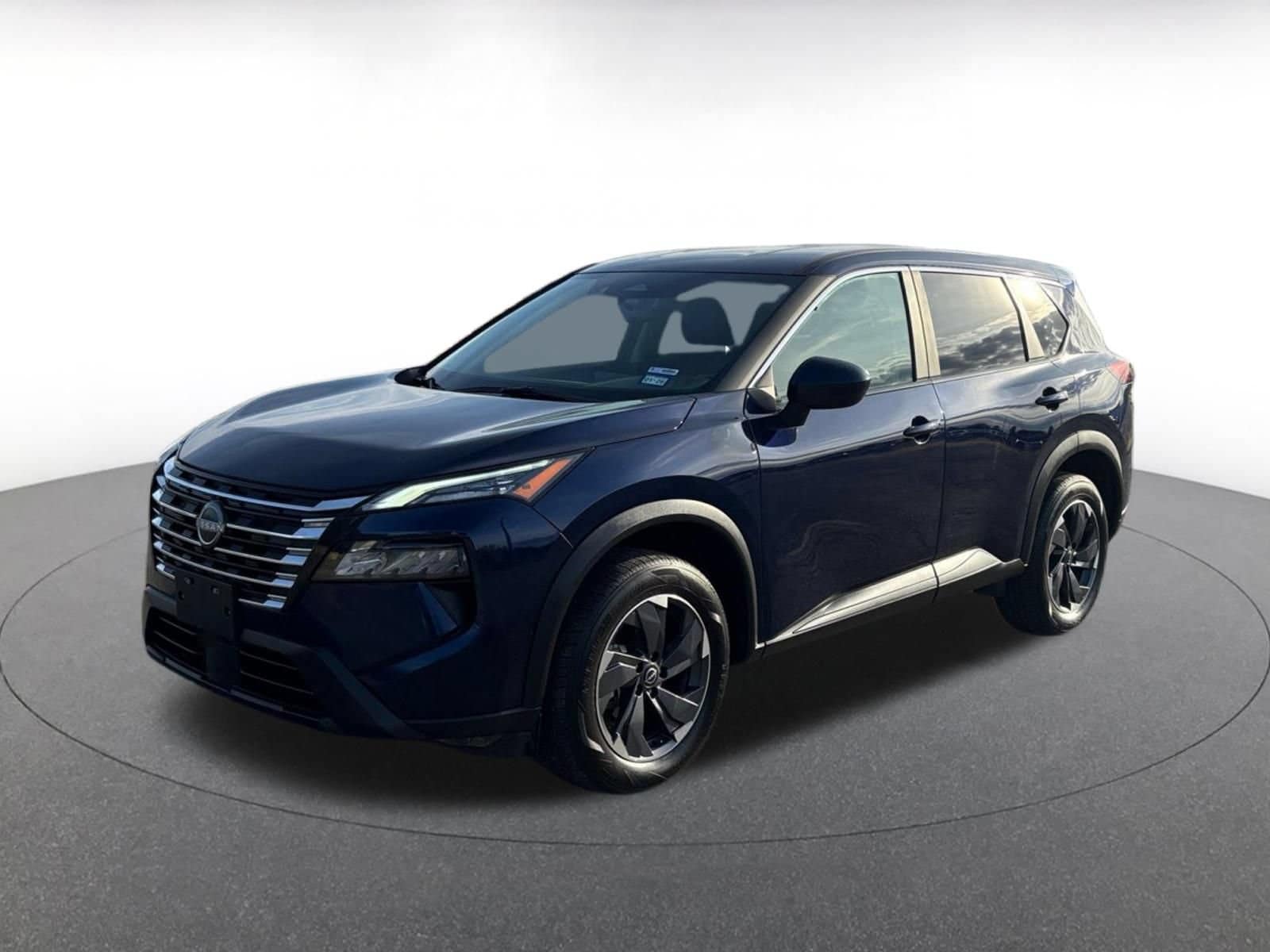 Thumbnail: 2025 Nissan Rogue - 4
