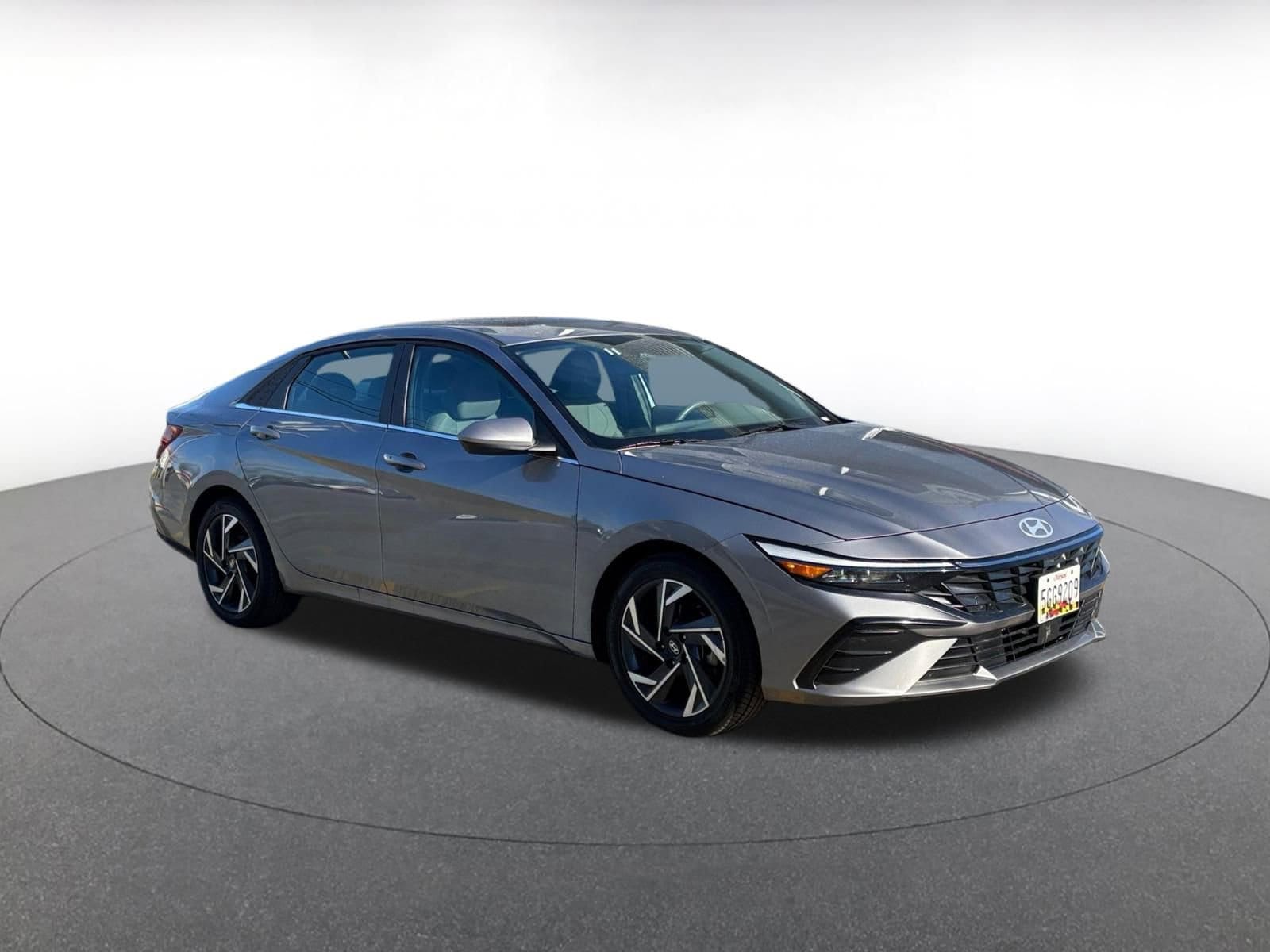 Thumbnail: 2025 Hyundai Elantra - 1