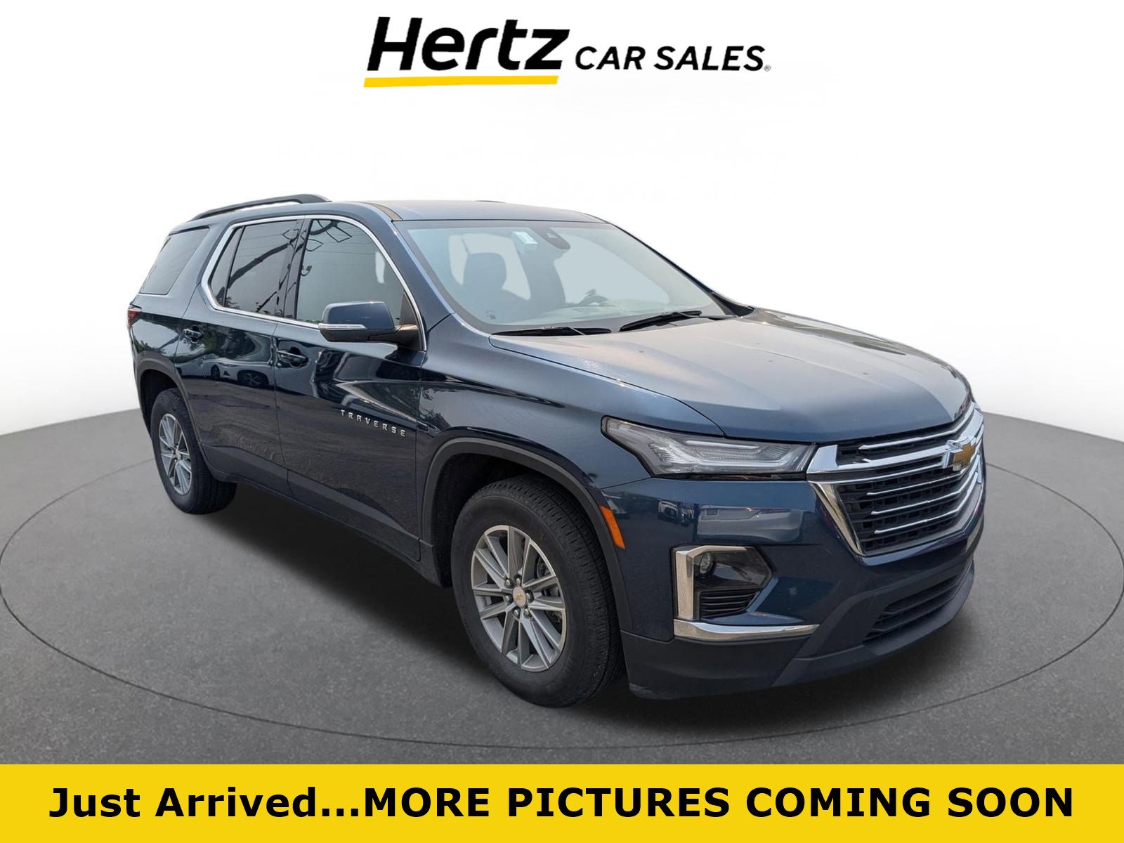 2023 Chevrolet Traverse LT Hero Image