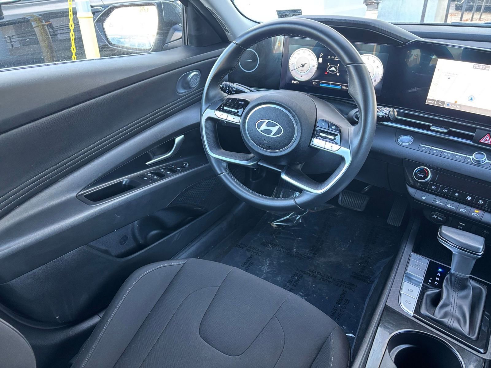 Thumbnail: 2025 Hyundai Elantra - 31