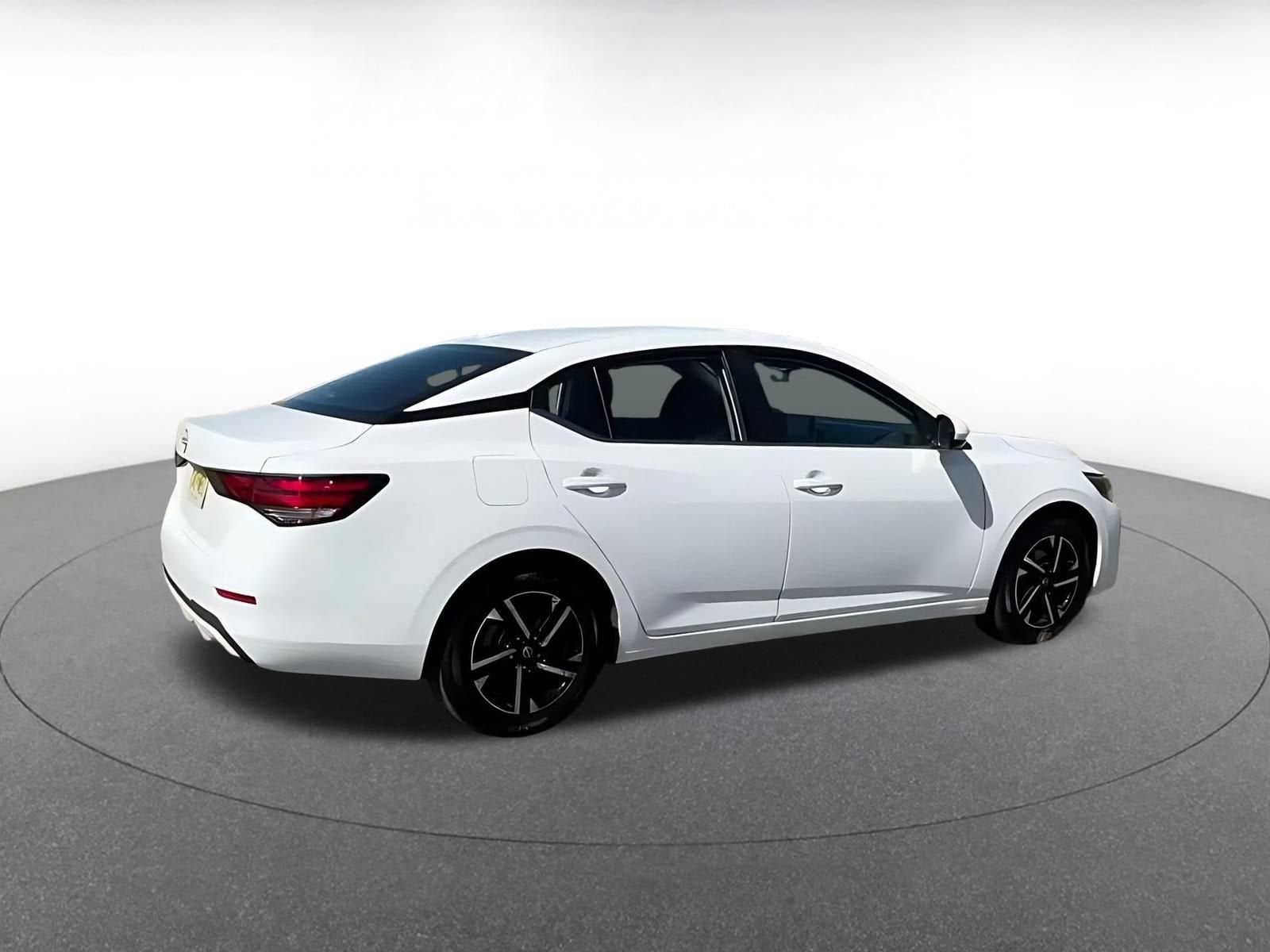 Thumbnail: 2025 Nissan Sentra - 12