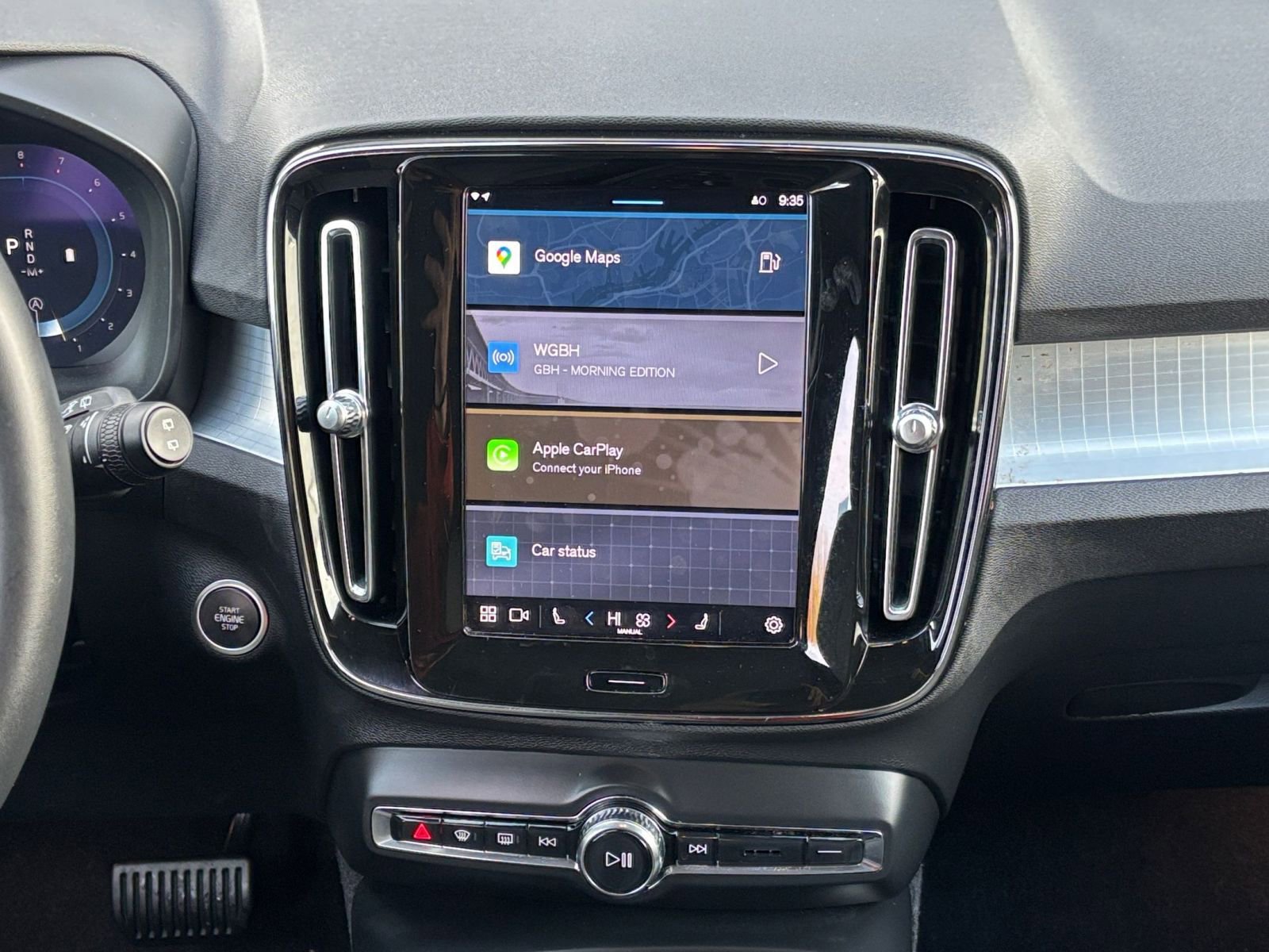 Thumbnail: 2024 Volvo XC40 - 18