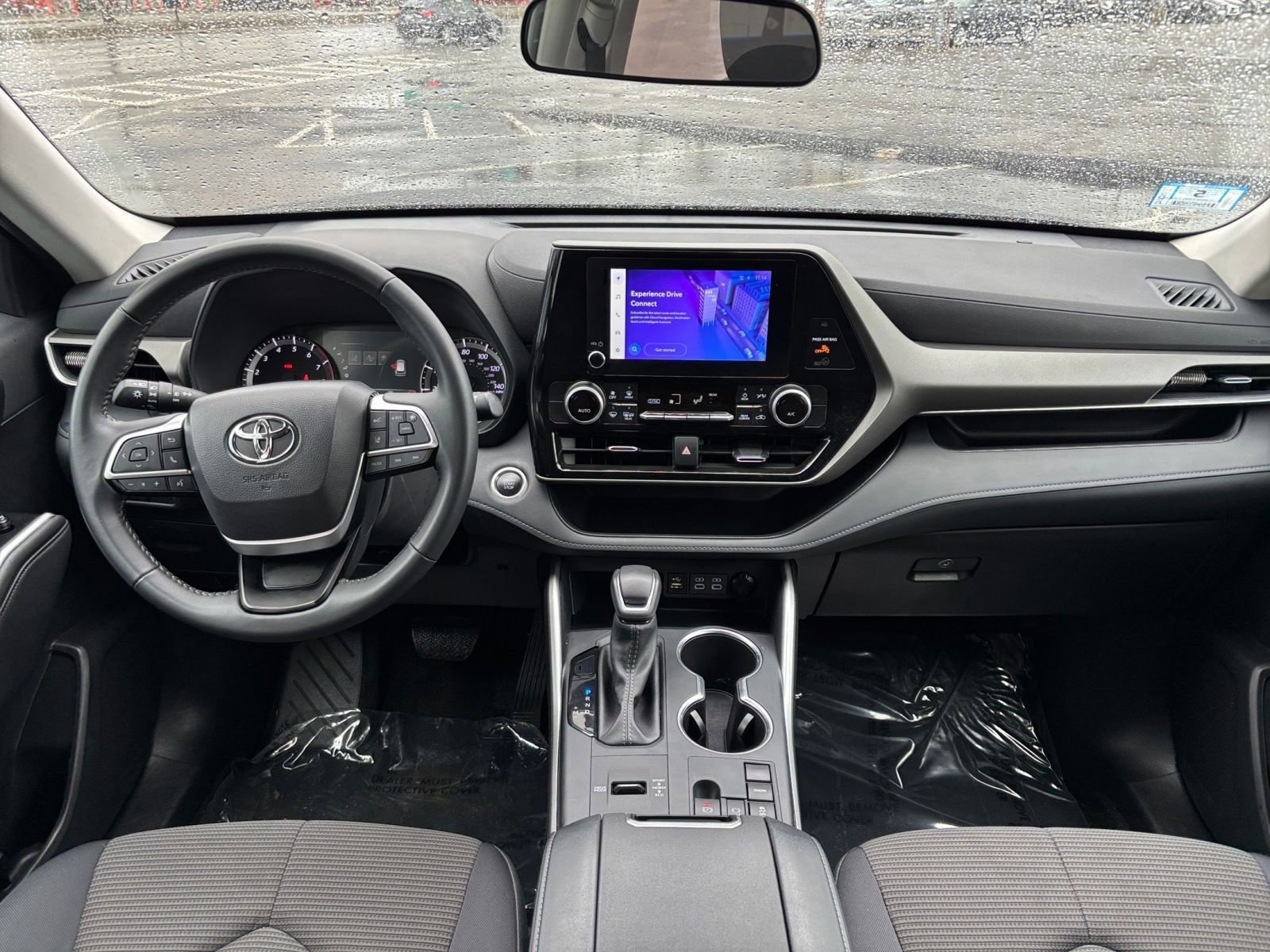 Thumbnail: 2025 Toyota Highlander - 32