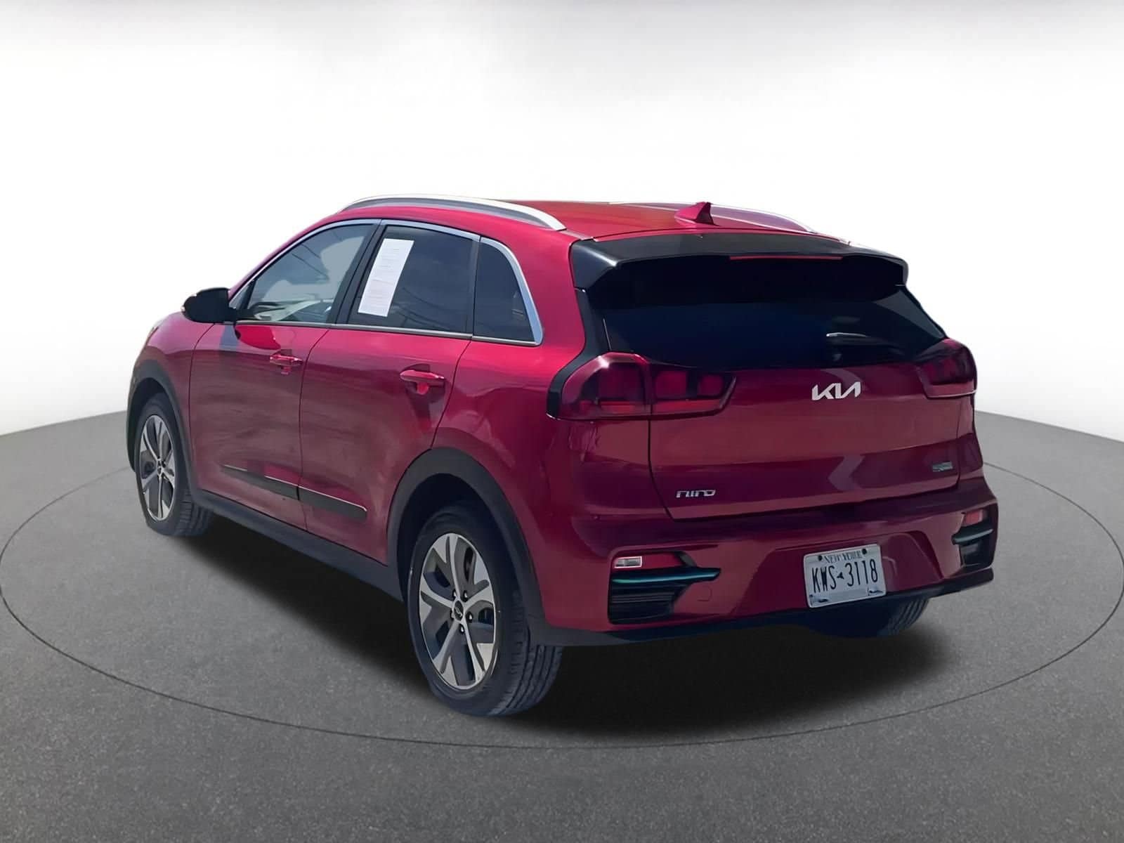 Thumbnail: 2022 Kia Niro - 11