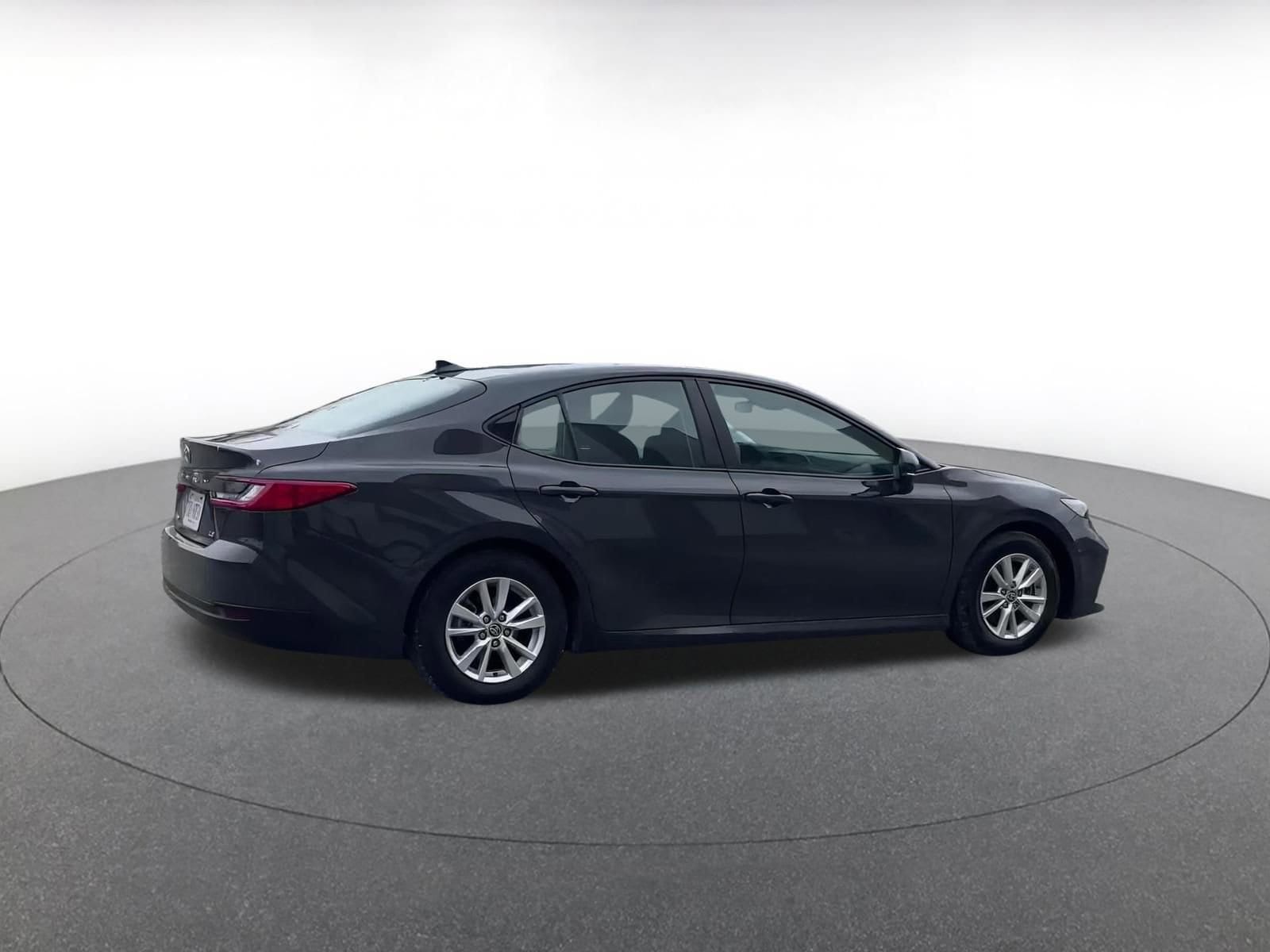 Thumbnail: 2025 Toyota Camry - 15