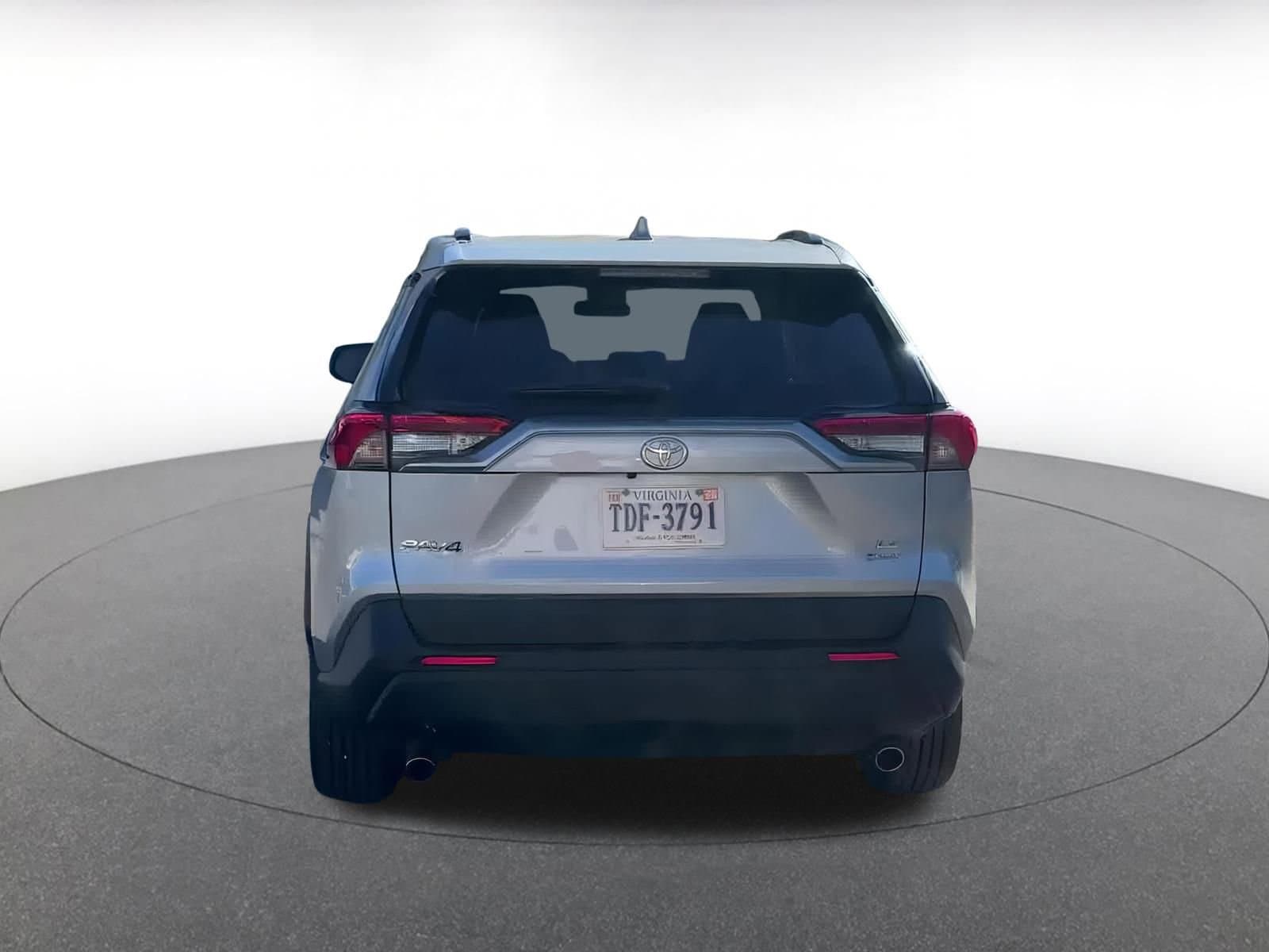 Thumbnail: 2025 Toyota RAV4 - 12