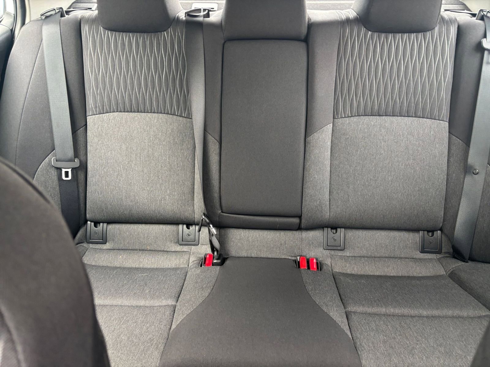 Thumbnail: 2025 Toyota Camry - 34