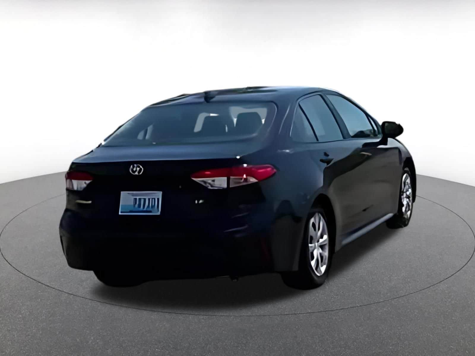 Thumbnail: 2025 Toyota Corolla - 8