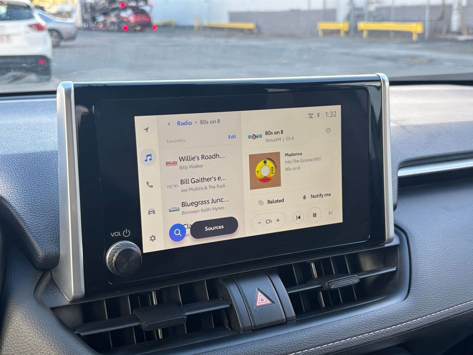 Thumbnail: 2025 Toyota RAV4 - 20