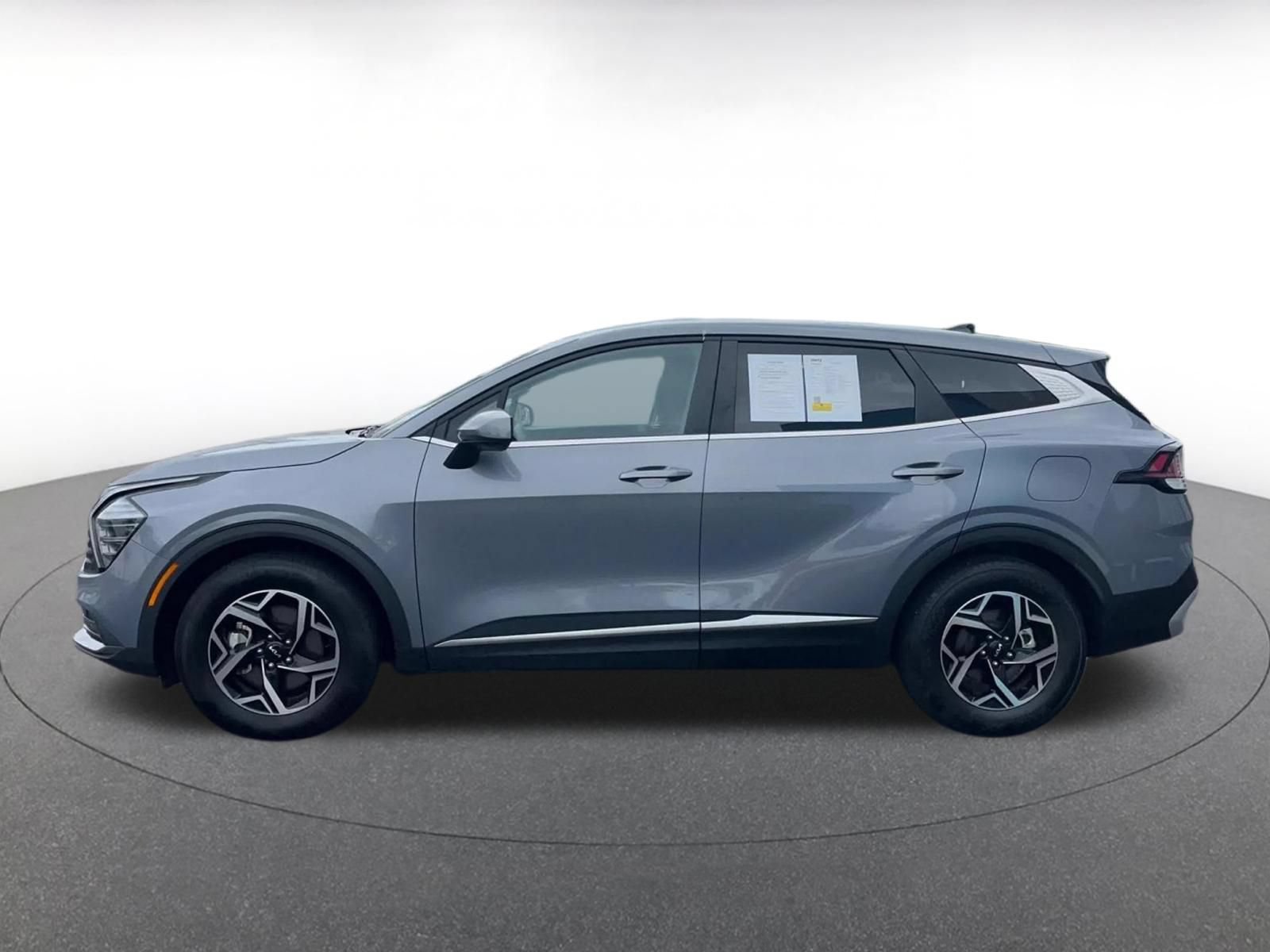 Thumbnail: 2025 Kia Sportage - 9