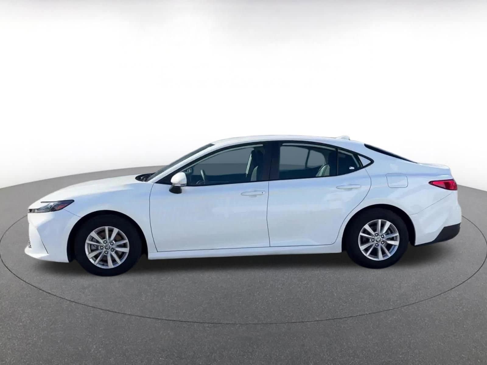 Thumbnail: 2025 Toyota Camry - 9