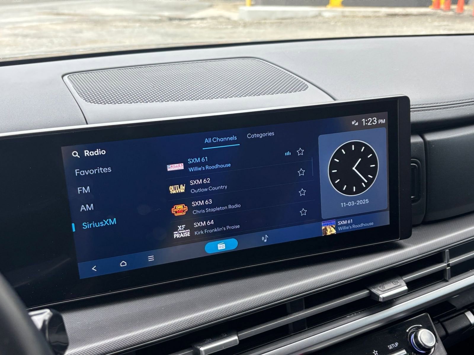 Thumbnail: 2025 Hyundai Santa Fe - 20