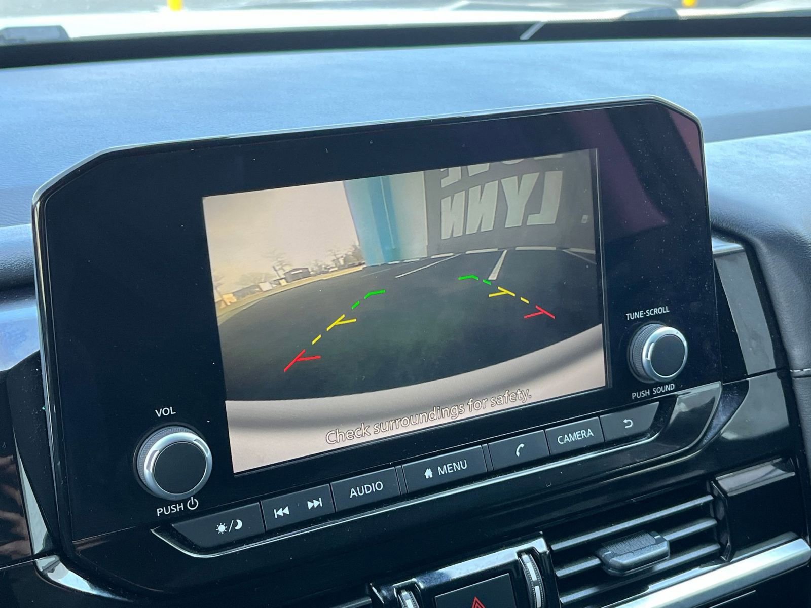 Thumbnail: 2025 Nissan Pathfinder - 25