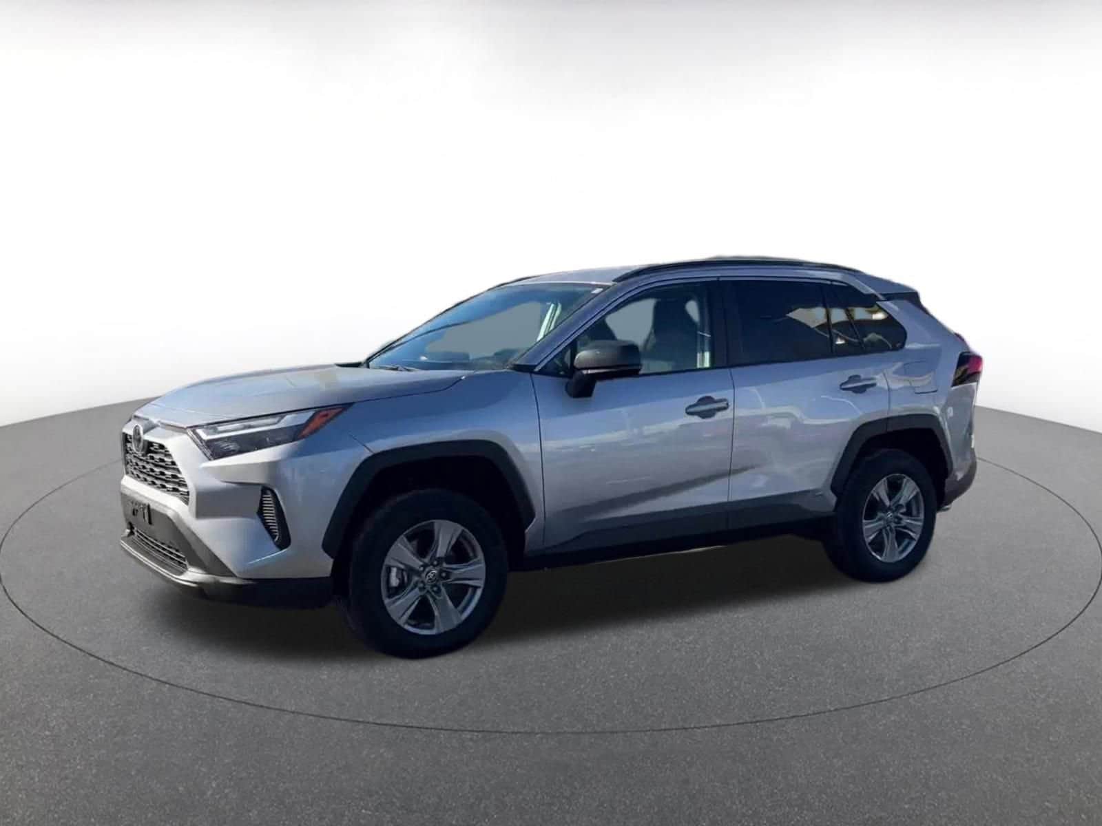 Thumbnail: 2025 Toyota RAV4 - 9